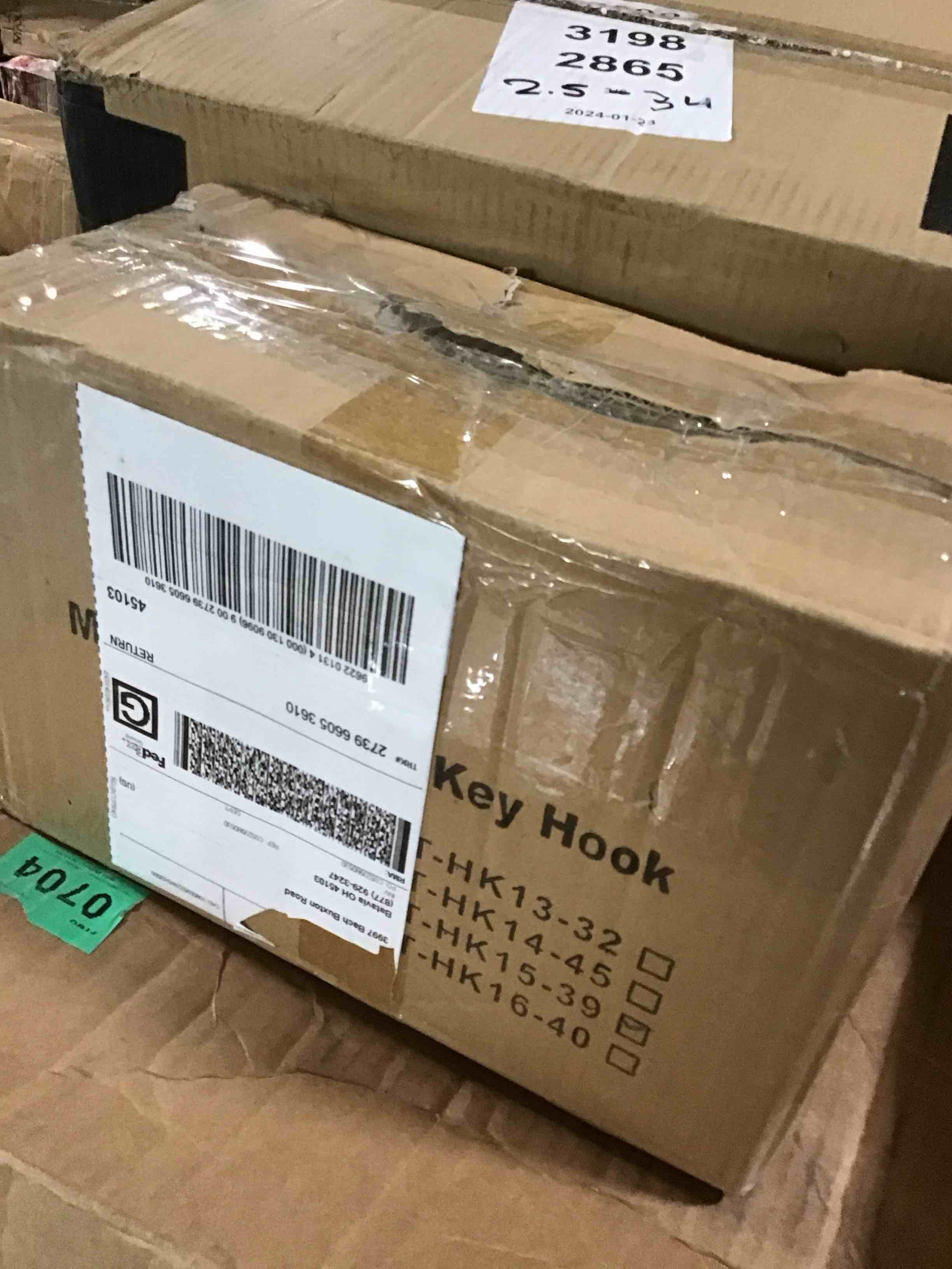 https://s3.amazonaws.com/lotting-images-prod/bidfta/GRN6323109_1715628515099.jpeg