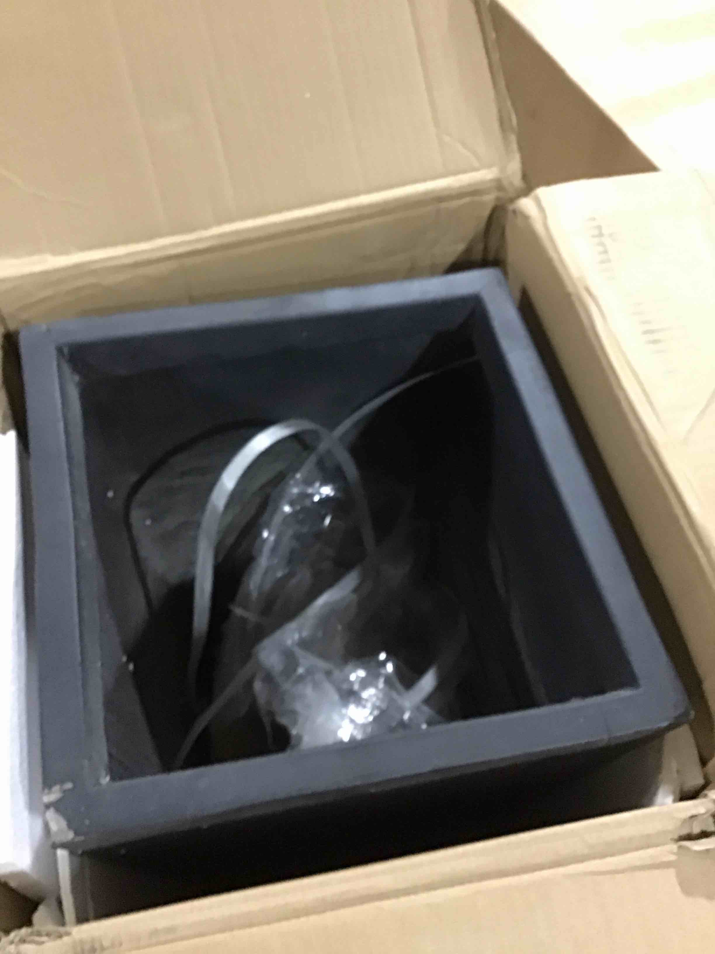 https://s3.amazonaws.com/lotting-images-prod/bidfta/GRN6324226_1717002608500.jpeg