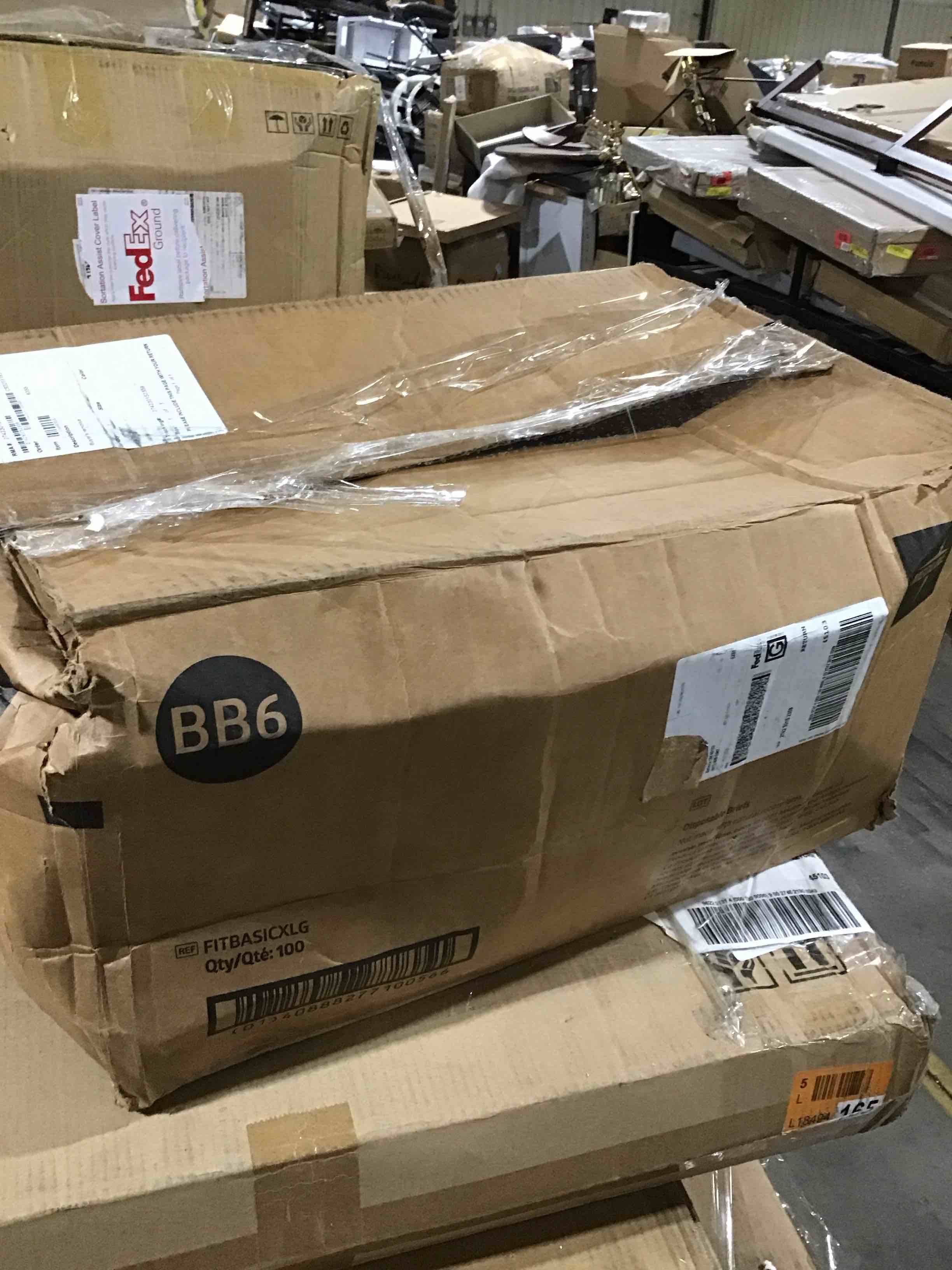 https://s3.amazonaws.com/lotting-images-prod/bidfta/GRN6324266_1717012979354.jpeg