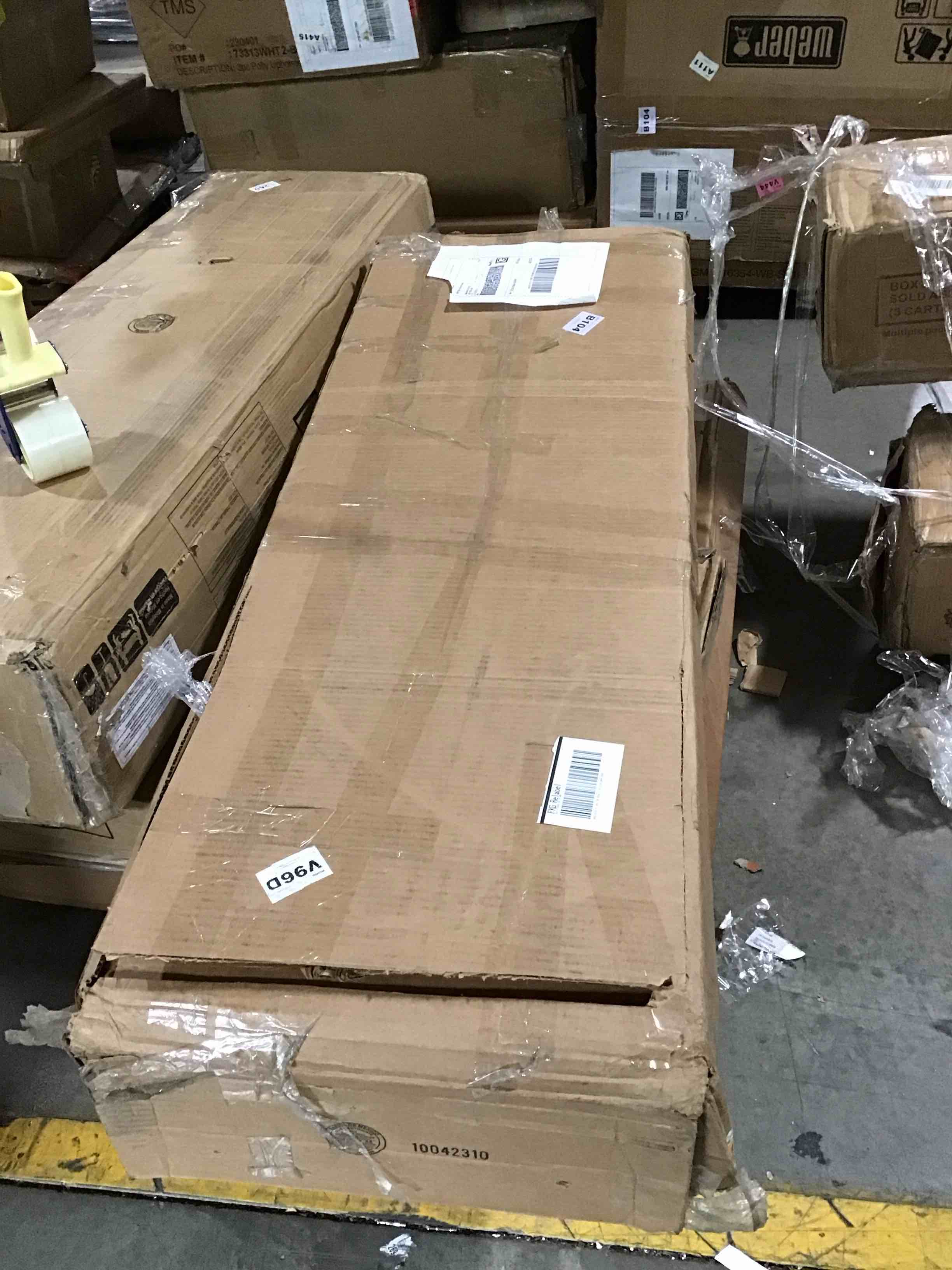 https://s3.amazonaws.com/lotting-images-prod/bidfta/GRN6324782_1713896538042.jpeg