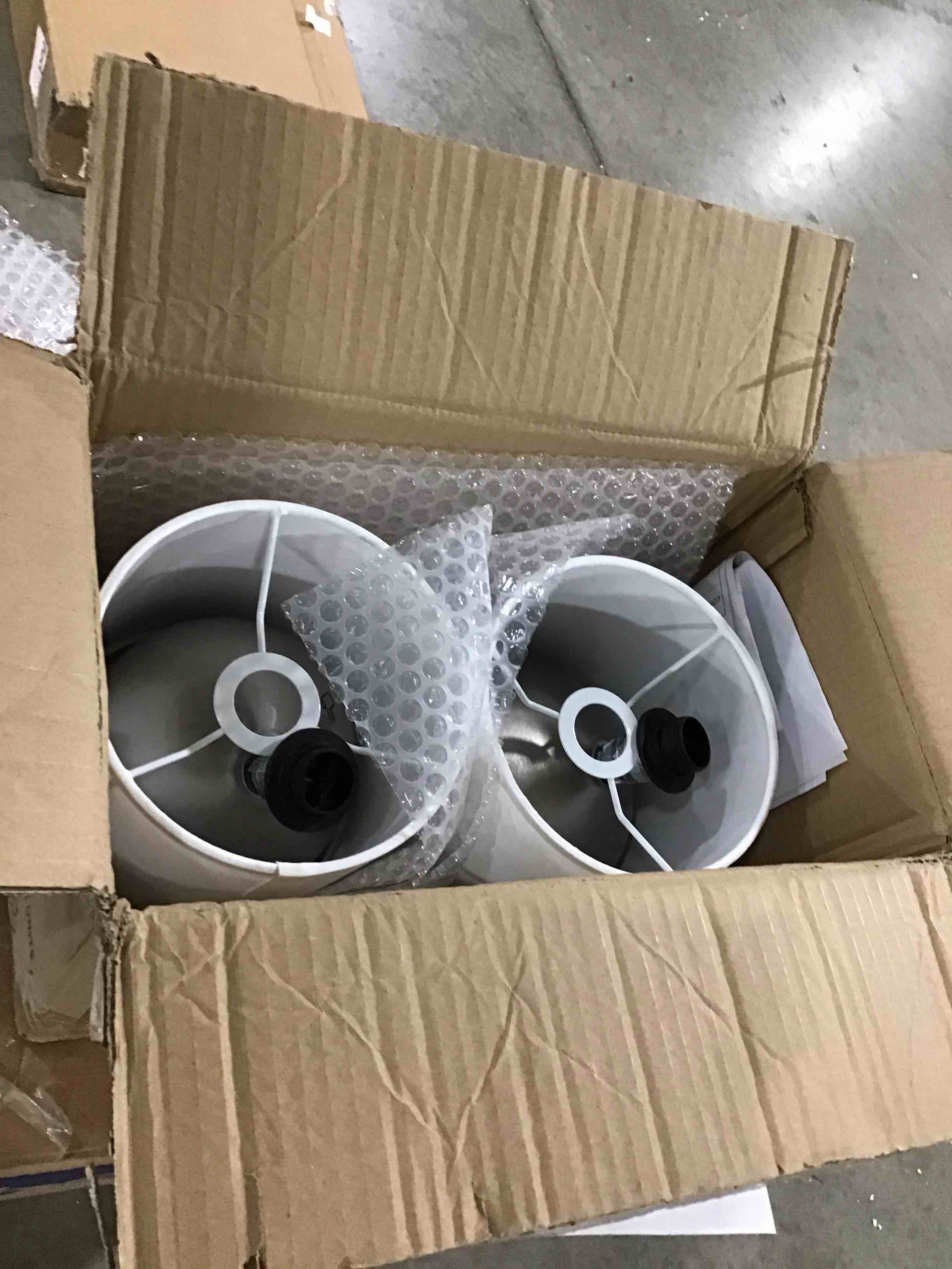 https://s3.amazonaws.com/lotting-images-prod/bidfta/GRN6325453_1714564445417.jpeg