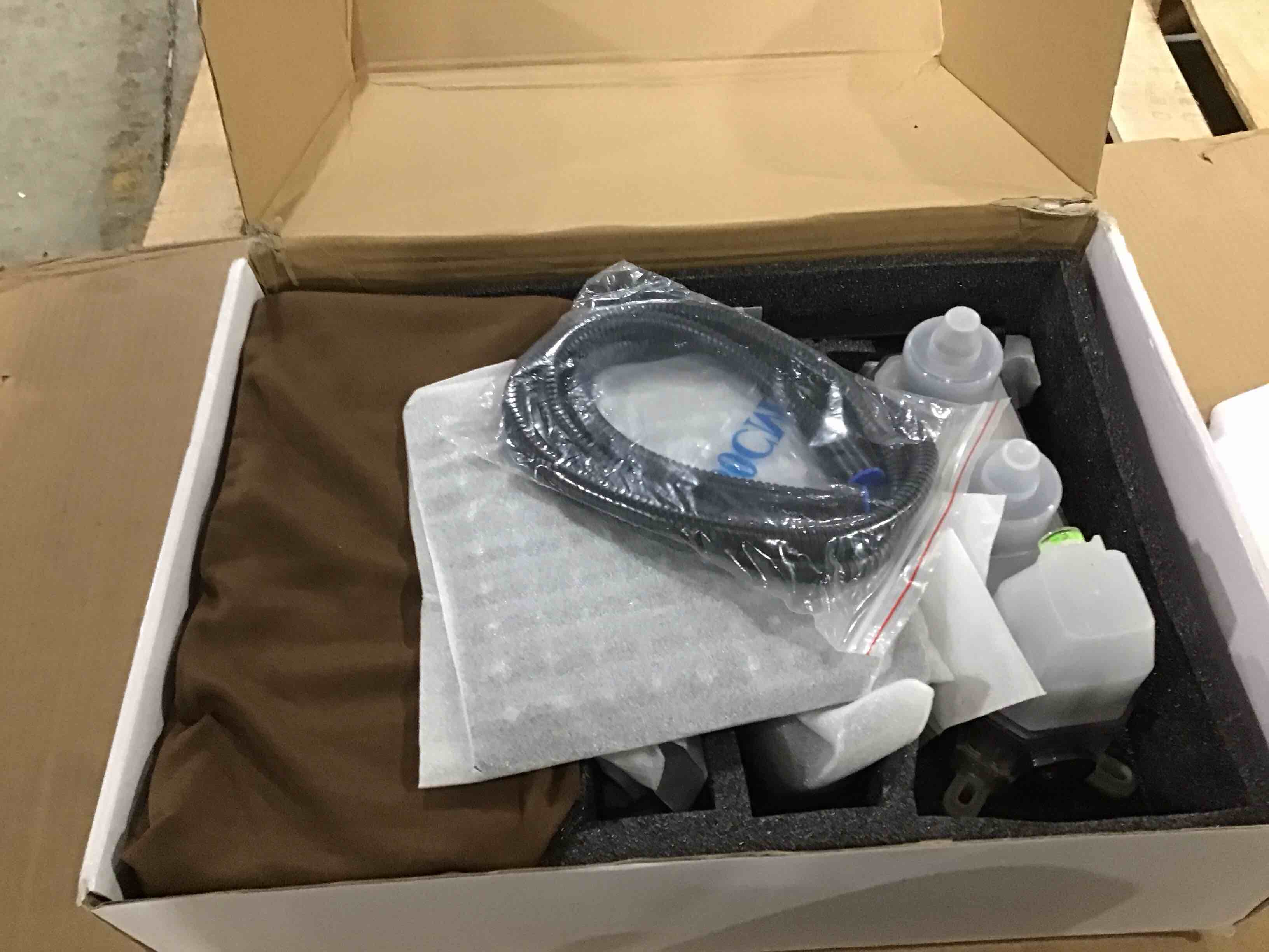 https://s3.amazonaws.com/lotting-images-prod/bidfta/GRN6325468_1714566125689.jpeg