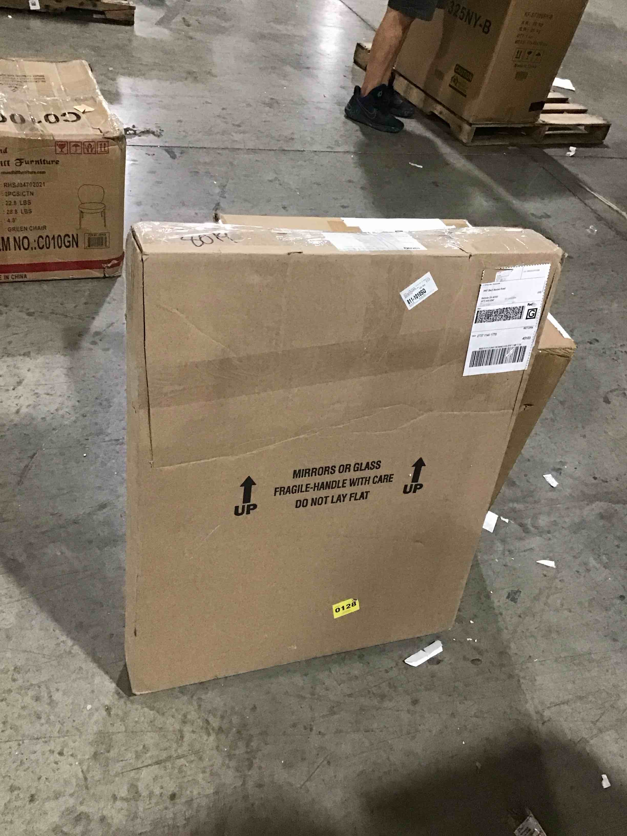 https://s3.amazonaws.com/lotting-images-prod/bidfta/GRN6325513_1714571535291.jpeg