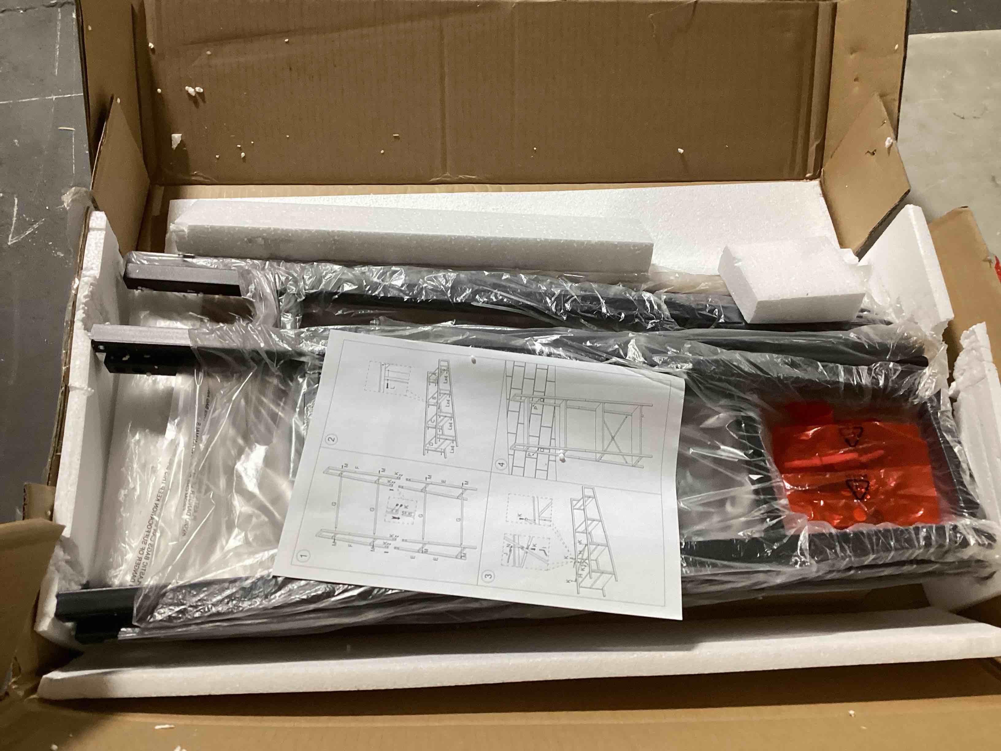 https://s3.amazonaws.com/lotting-images-prod/bidfta/GRN6327912_1714158865074.jpeg