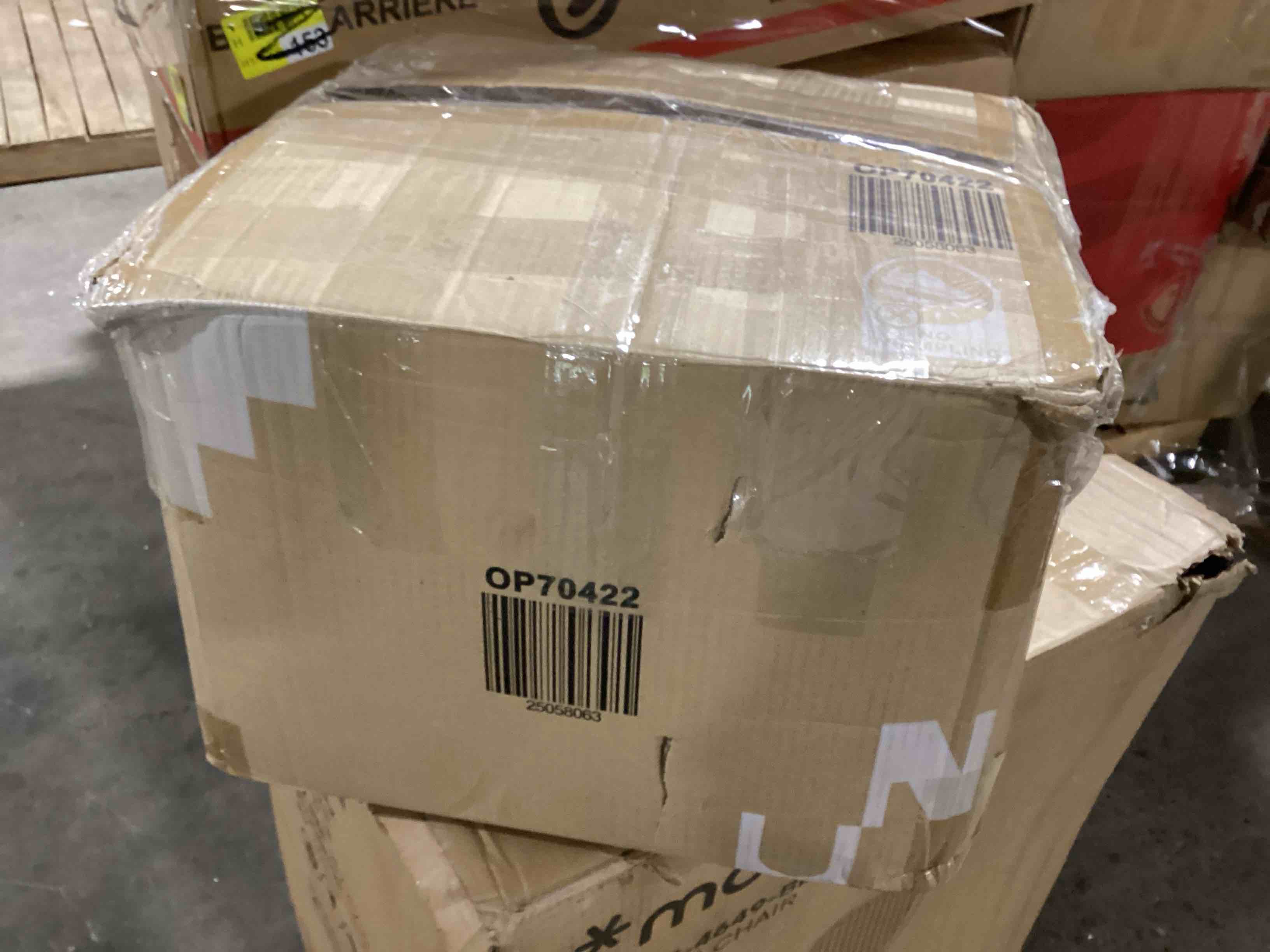 https://s3.amazonaws.com/lotting-images-prod/bidfta/GRN6328212_1714741743279.jpeg