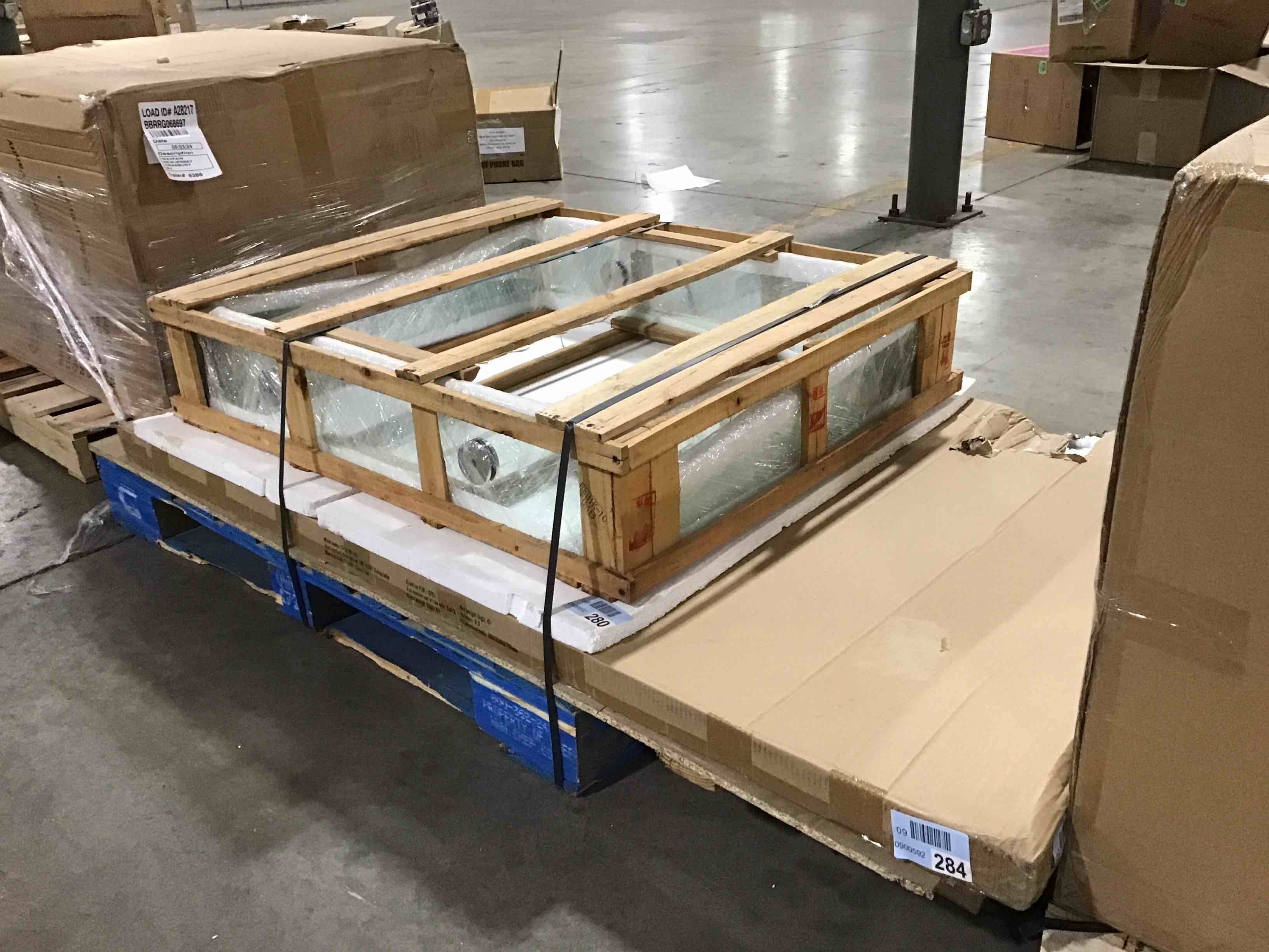 GLASS RECTANGLE DINING TABLE WITH GLASS LEGS 