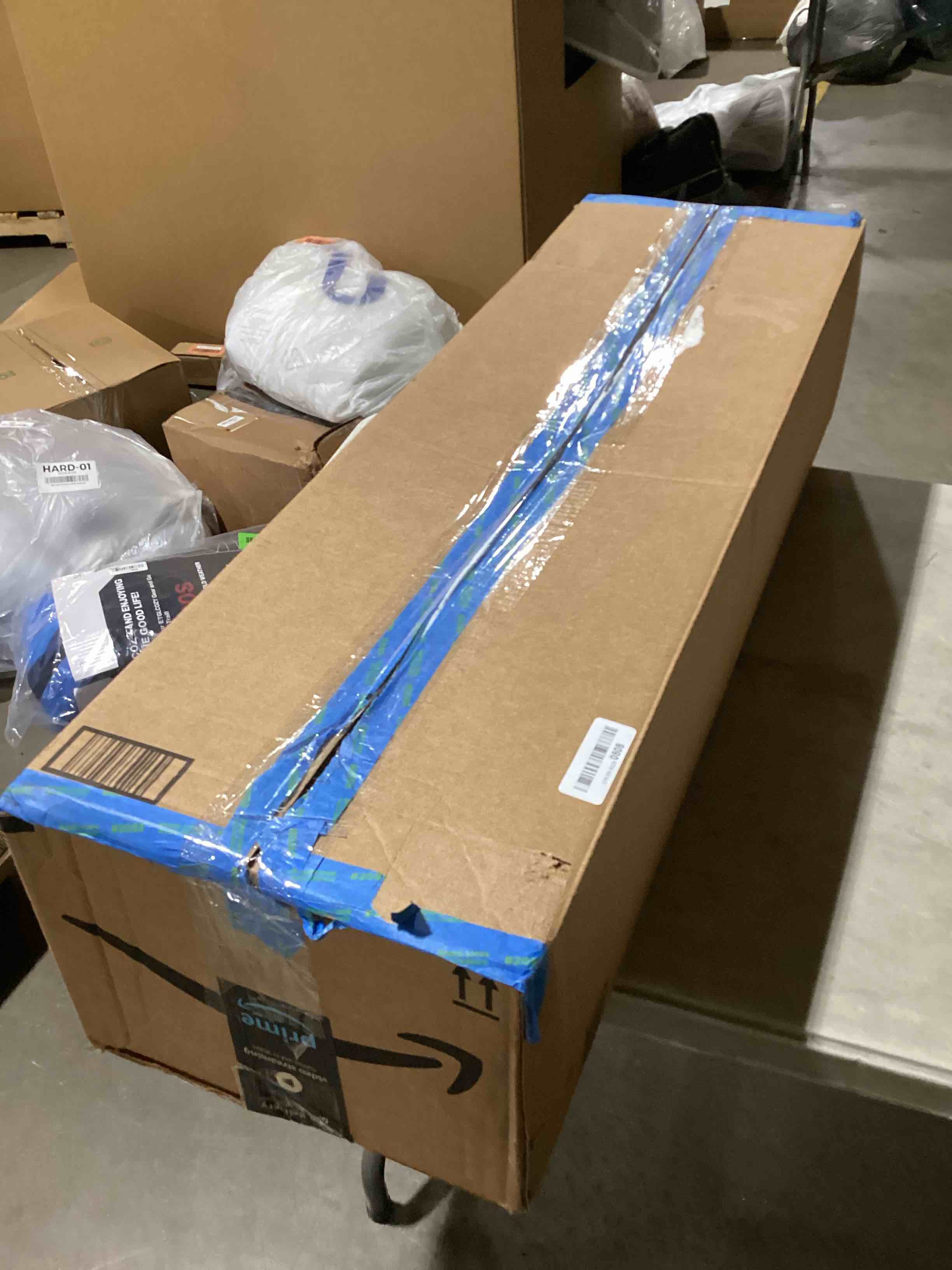 https://s3.amazonaws.com/lotting-images-prod/bidfta/GRN6329736_1715266045066.jpeg