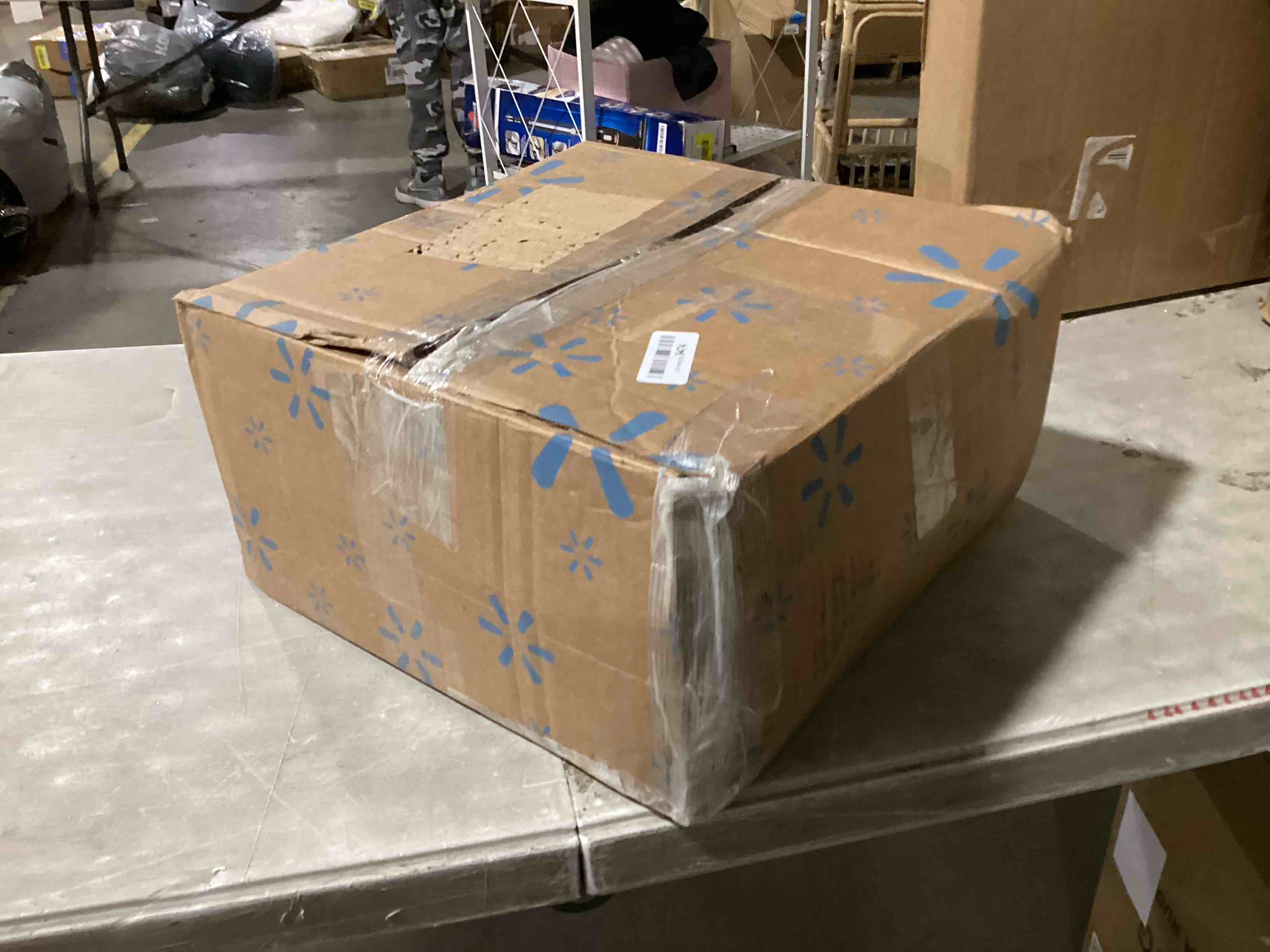 https://s3.amazonaws.com/lotting-images-prod/bidfta/GRN6329771_1715272504630.jpeg