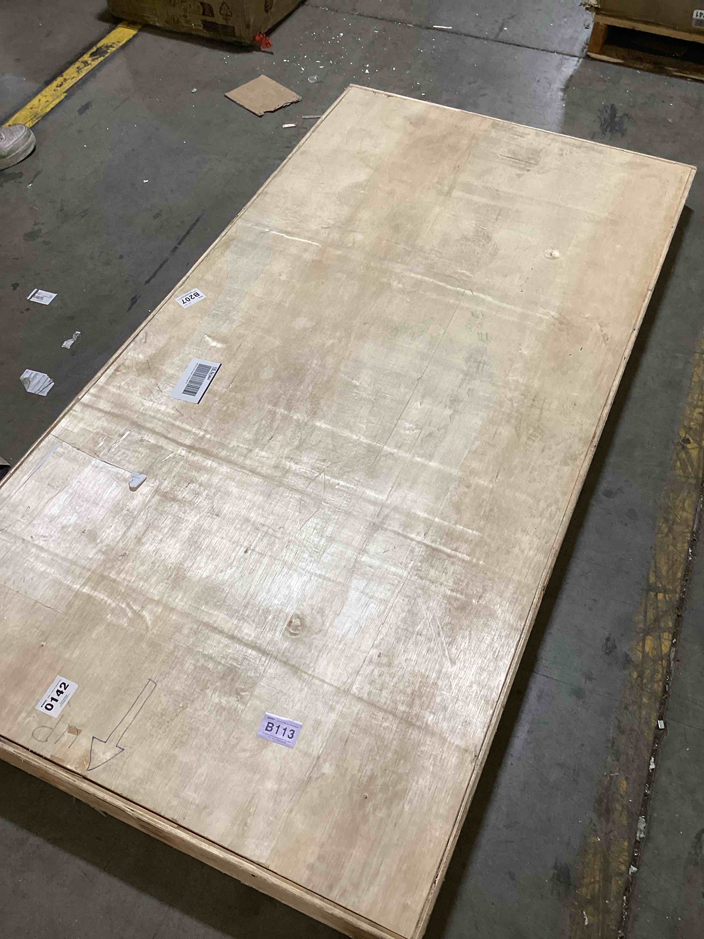 https://s3.amazonaws.com/lotting-images-prod/bidfta/GRN6331797_1715022436181.jpeg