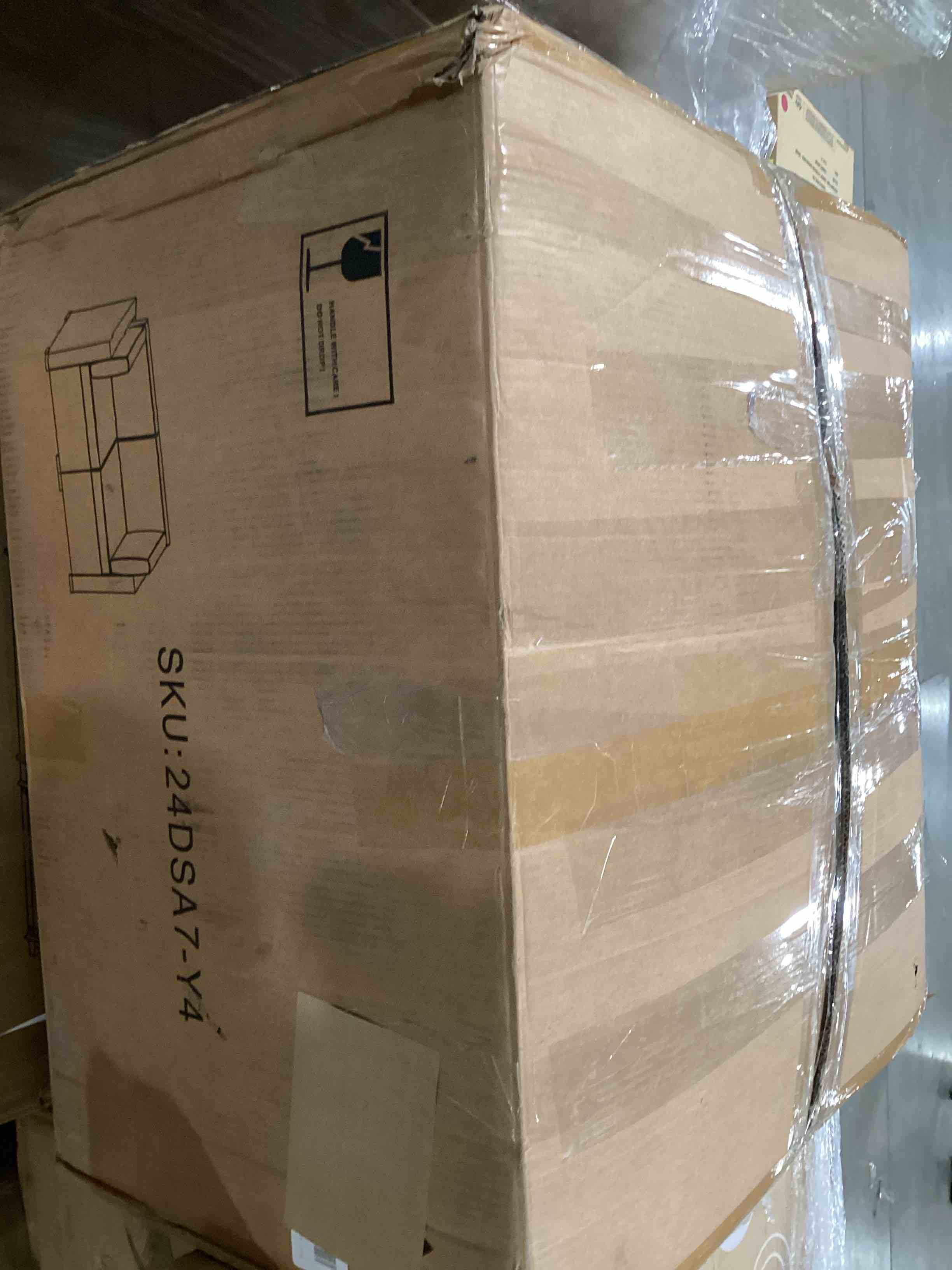 https://s3.amazonaws.com/lotting-images-prod/bidfta/GRN6331925_1715093106707.jpeg