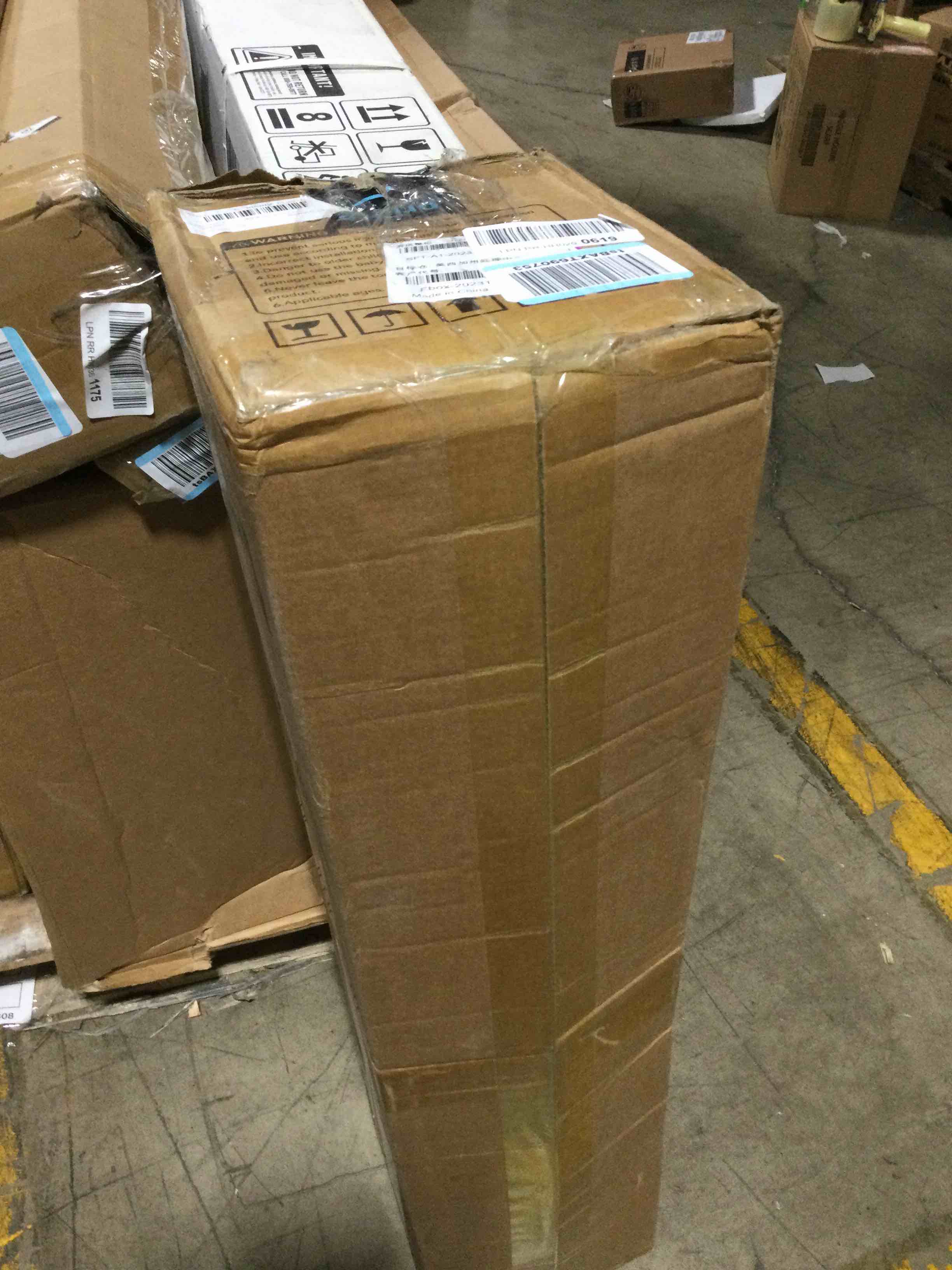 https://s3.amazonaws.com/lotting-images-prod/bidfta/GRN6331985_1713365148981.jpeg
