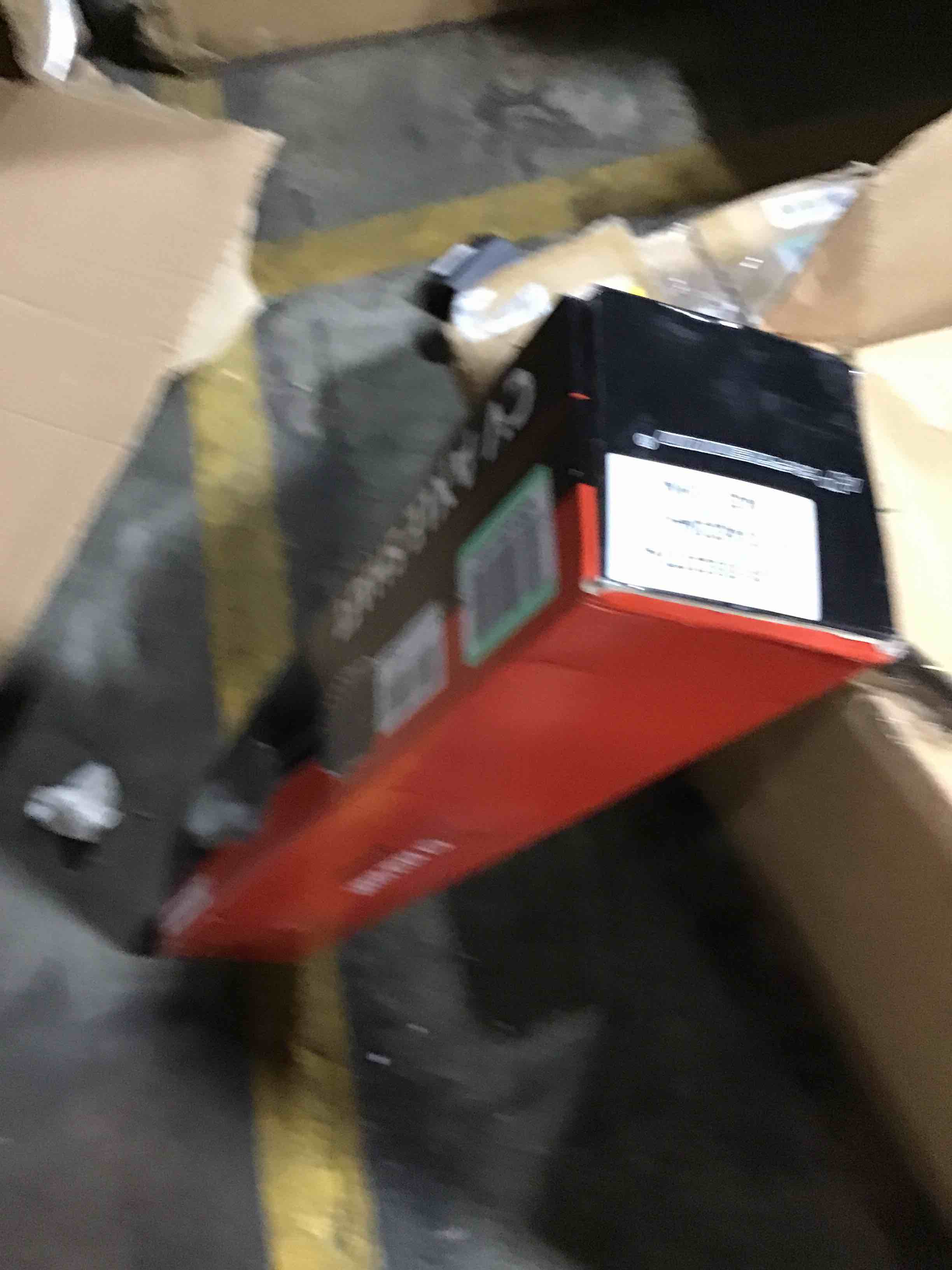 https://s3.amazonaws.com/lotting-images-prod/bidfta/GRN6332448_1715099272279.jpeg