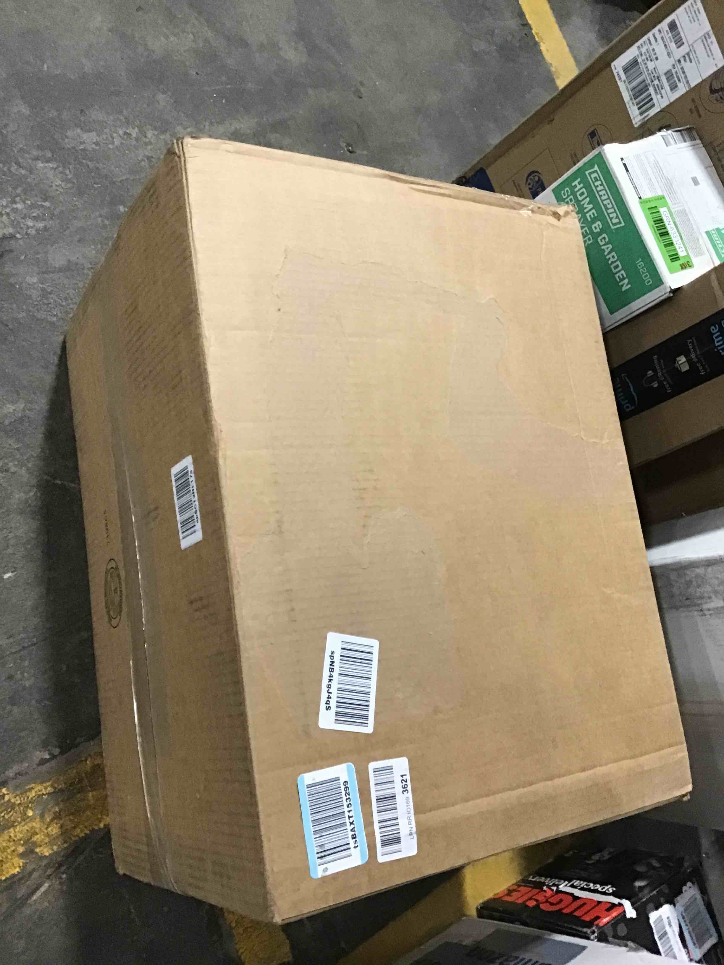https://s3.amazonaws.com/lotting-images-prod/bidfta/GRN6333240_1716905589427.jpeg