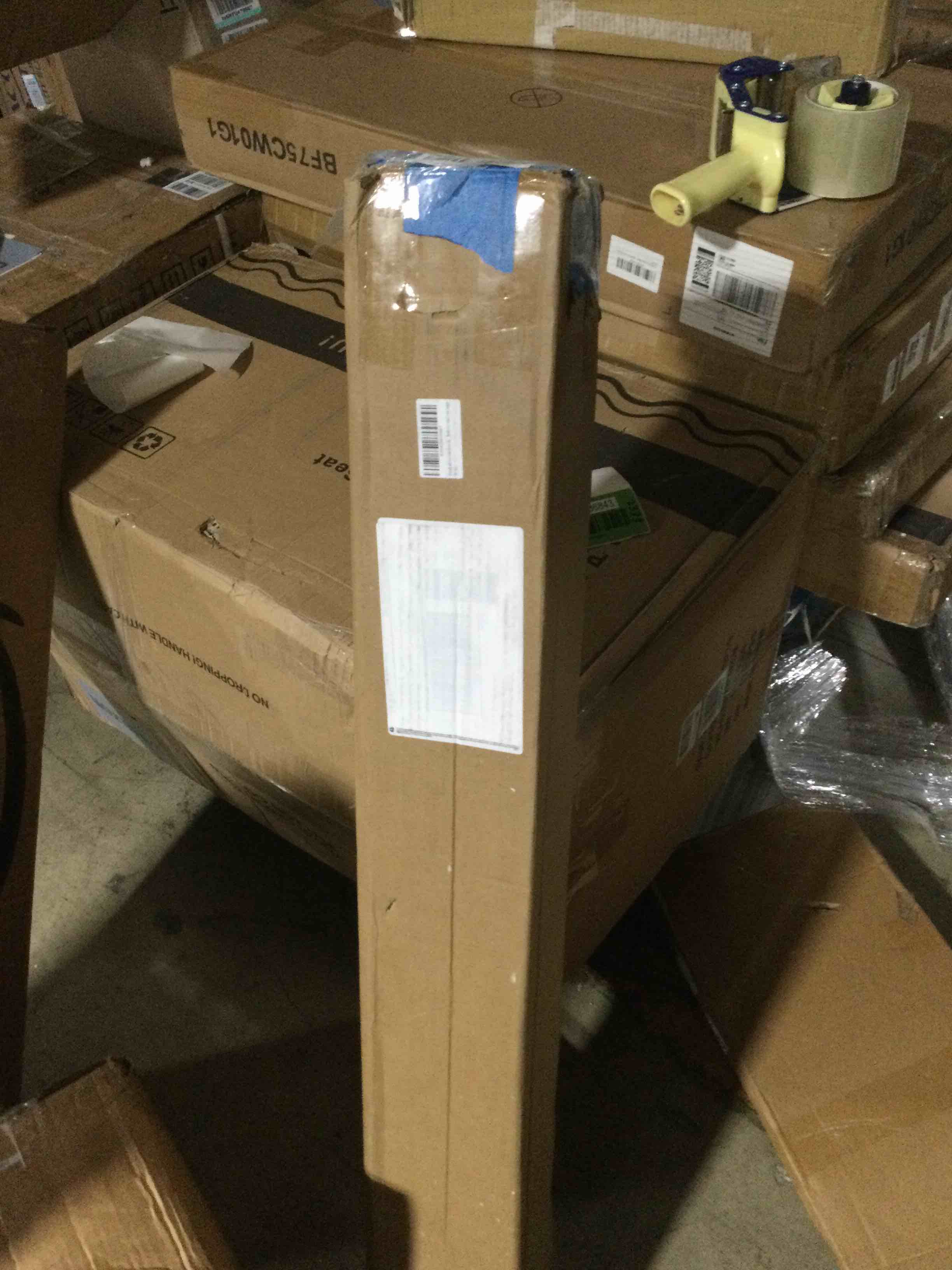 https://s3.amazonaws.com/lotting-images-prod/bidfta/GRN6336843_1712870290876.jpeg