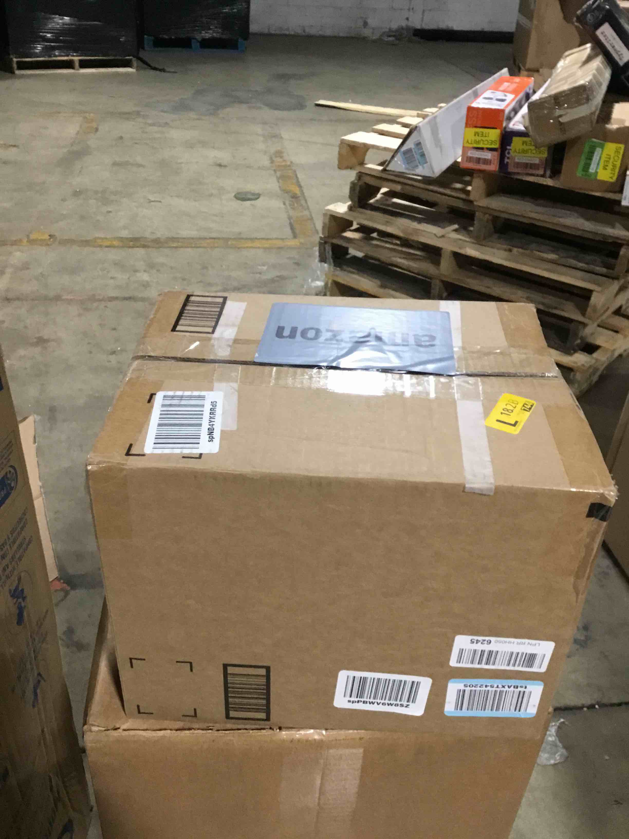 https://s3.amazonaws.com/lotting-images-prod/bidfta/GRN6338450_1714249486527.jpeg