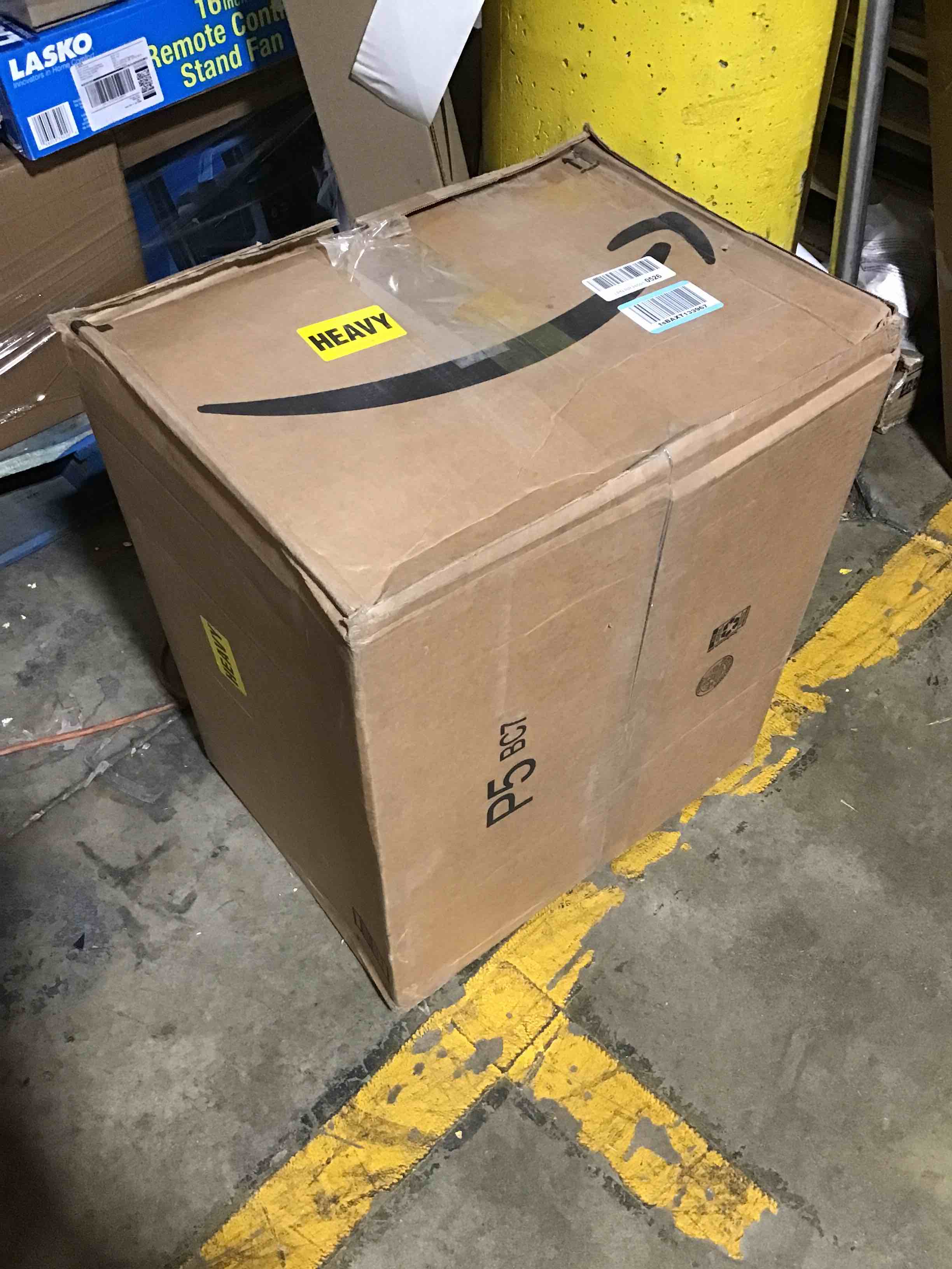 https://s3.amazonaws.com/lotting-images-prod/bidfta/GRN6338893_1714844829227.jpeg