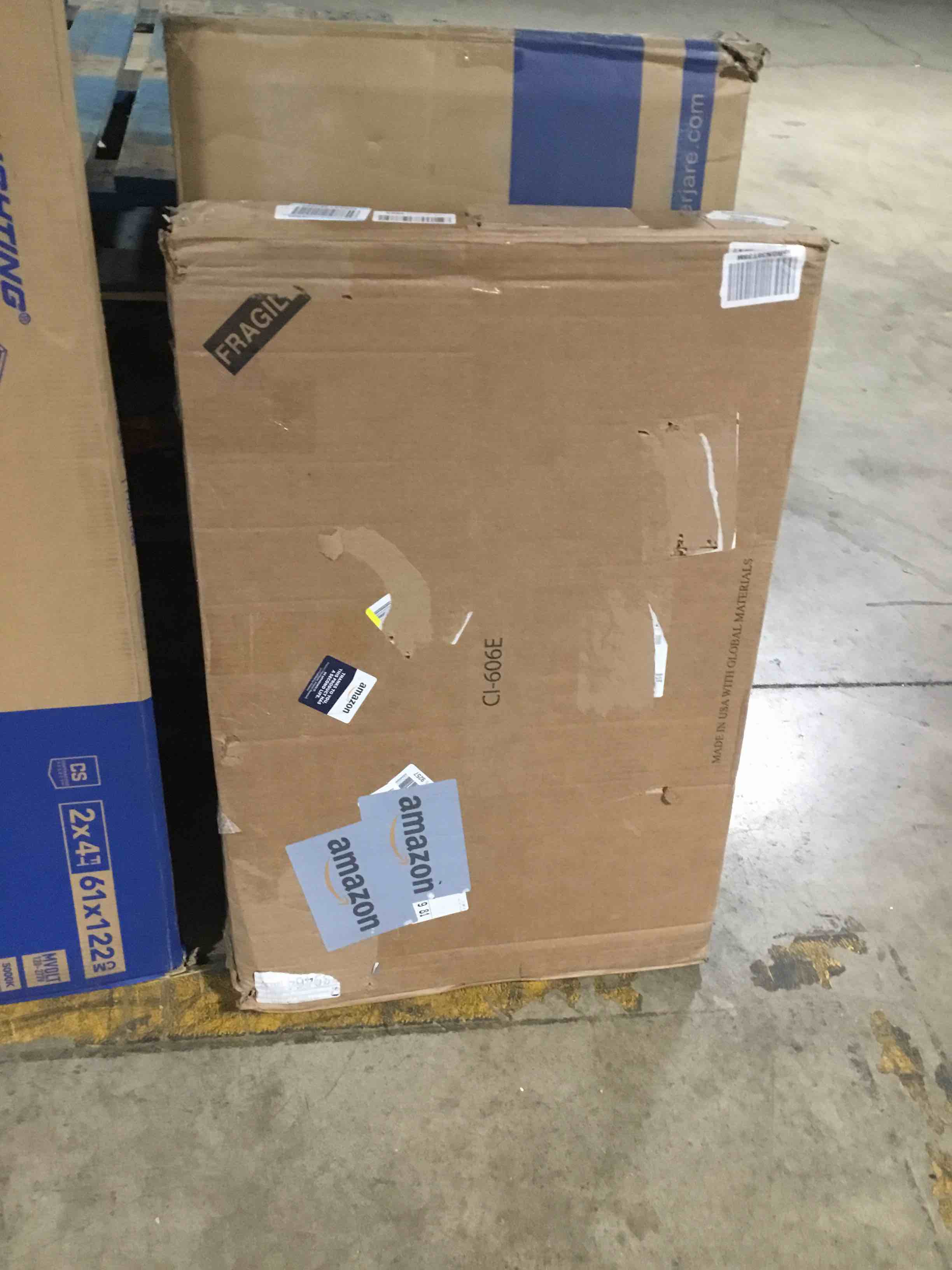 https://s3.amazonaws.com/lotting-images-prod/bidfta/GRN6340942_1712672044403.jpeg