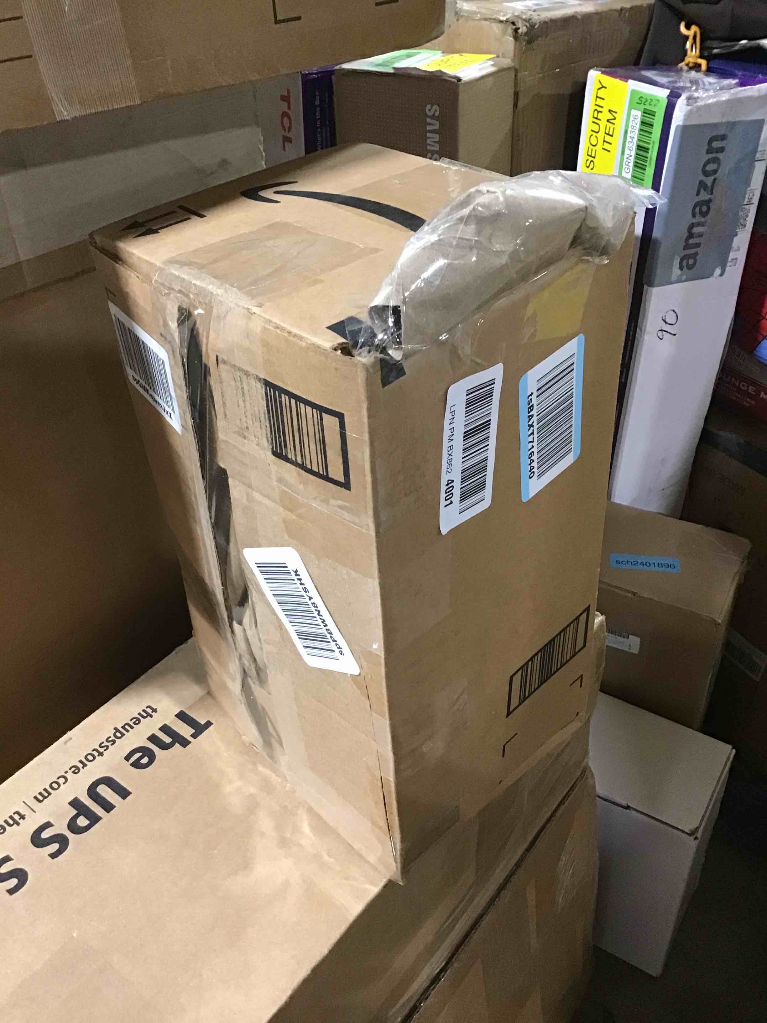 https://s3.amazonaws.com/lotting-images-prod/bidfta/GRN6341020_1712674956621.jpeg