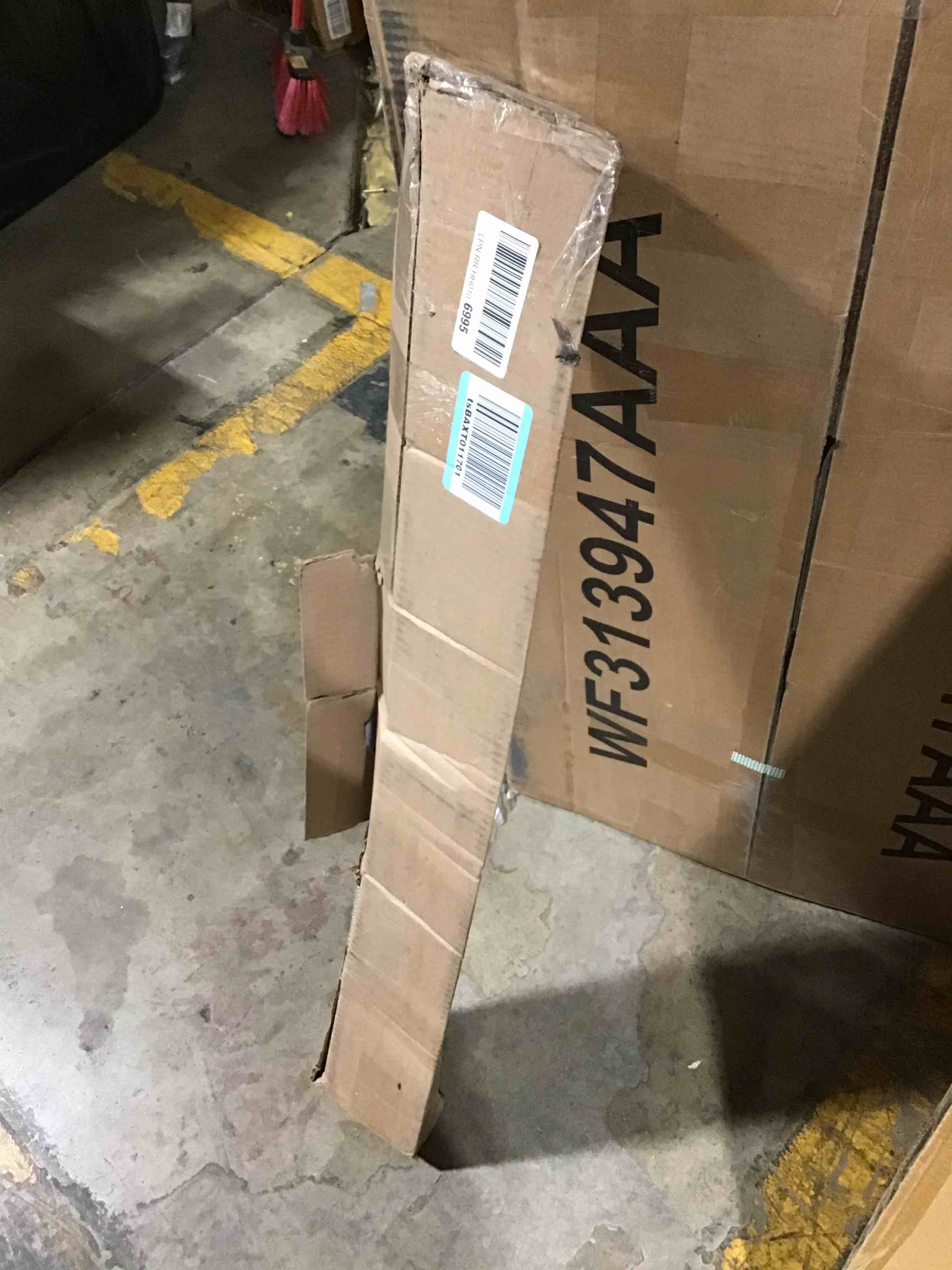 https://s3.amazonaws.com/lotting-images-prod/bidfta/GRN6343814_1712580065284.jpeg