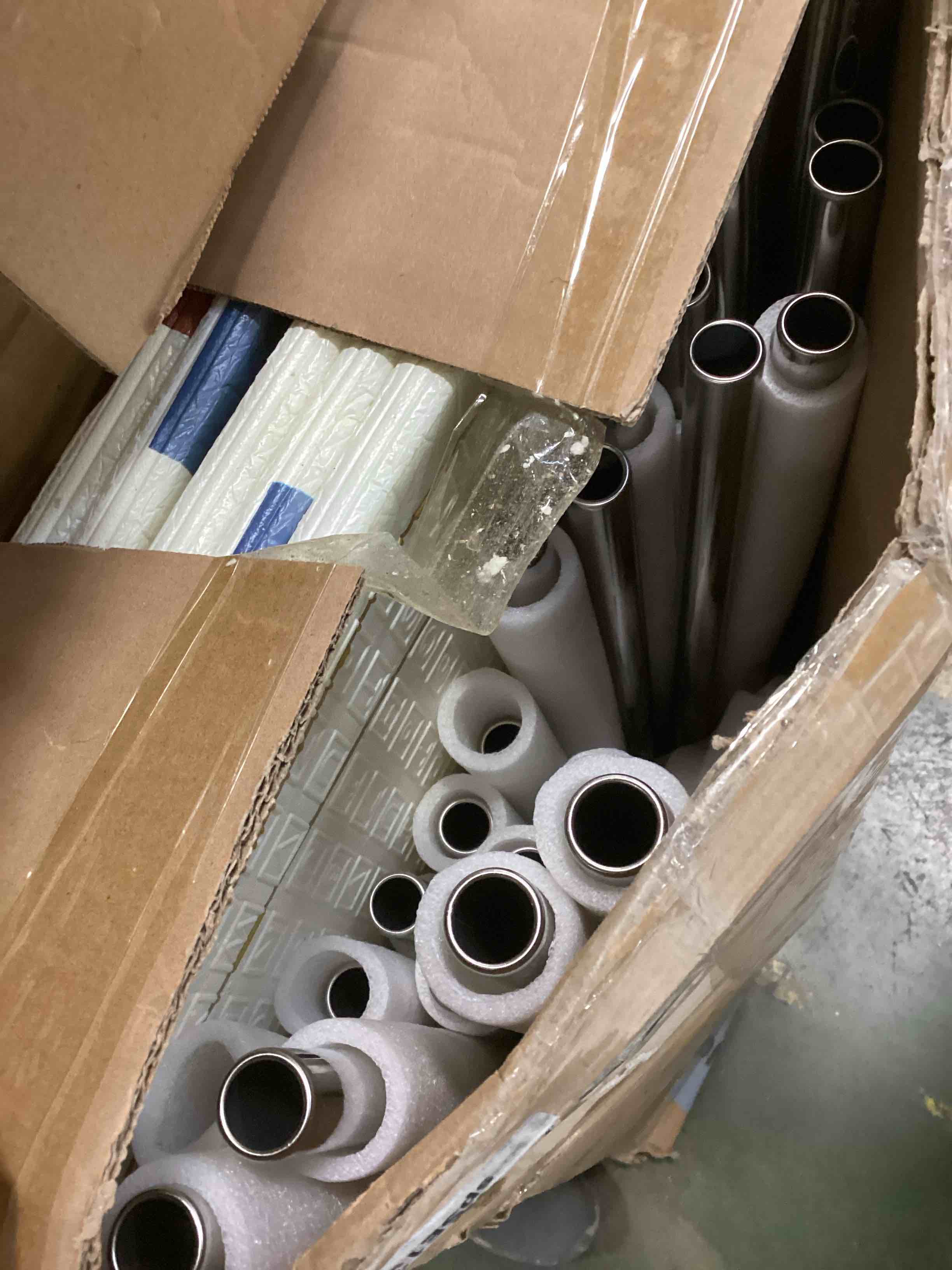 https://s3.amazonaws.com/lotting-images-prod/bidfta/GRN6344470_1711714844529.jpeg