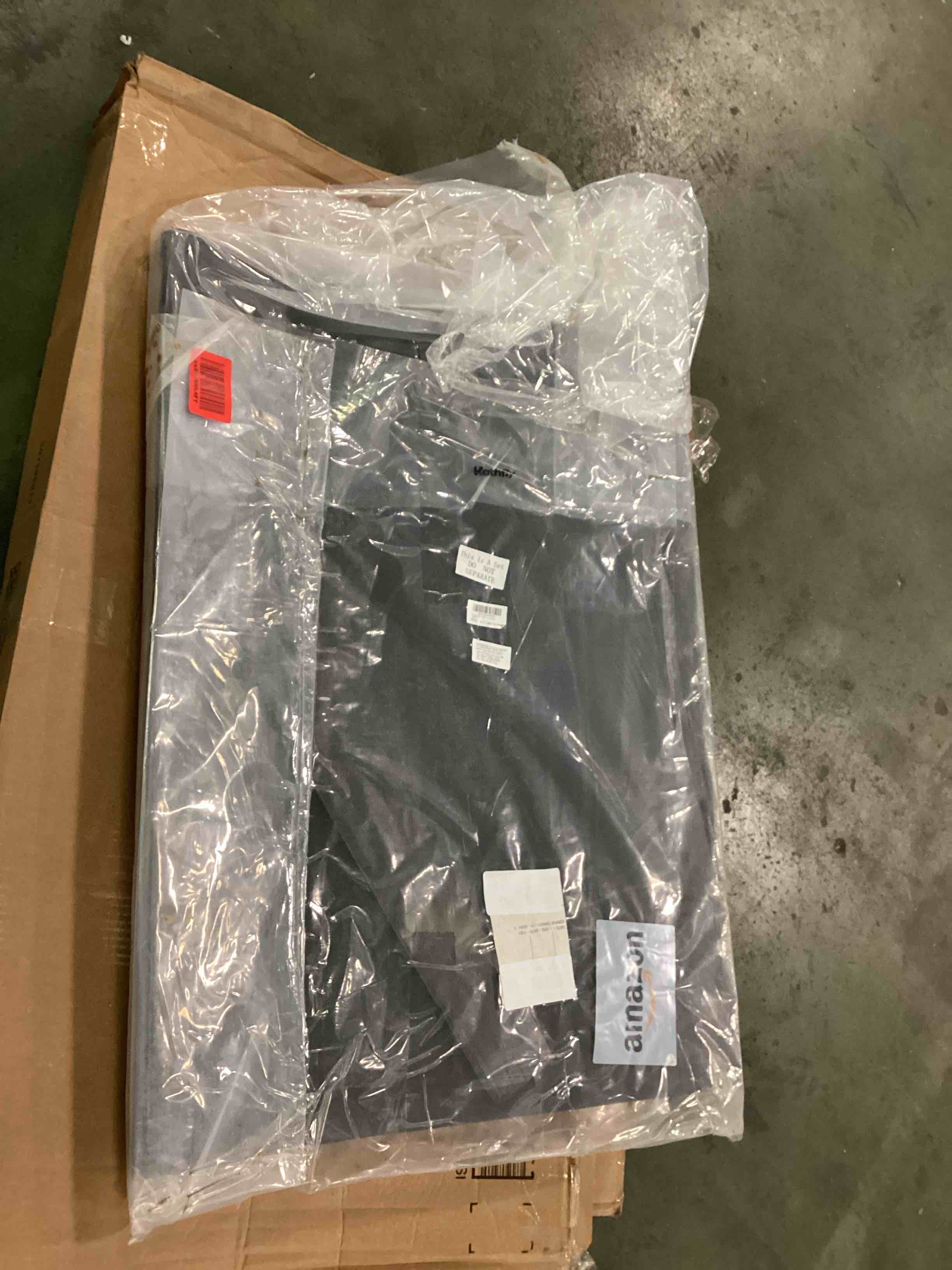https://s3.amazonaws.com/lotting-images-prod/bidfta/GRN6345839_1712941053386.jpeg