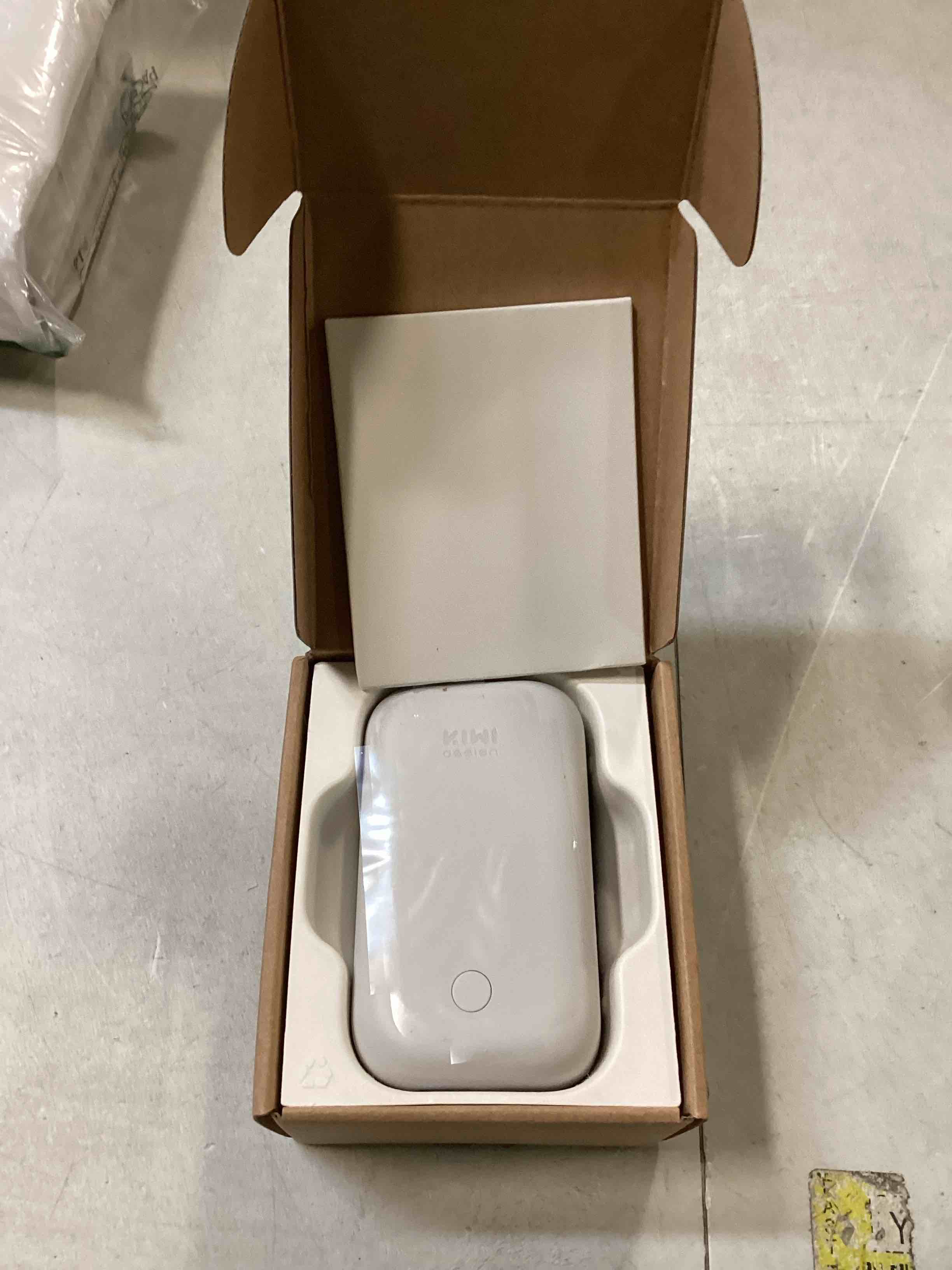 https://s3.amazonaws.com/lotting-images-prod/bidfta/GRN6346900_1714750587202.jpeg