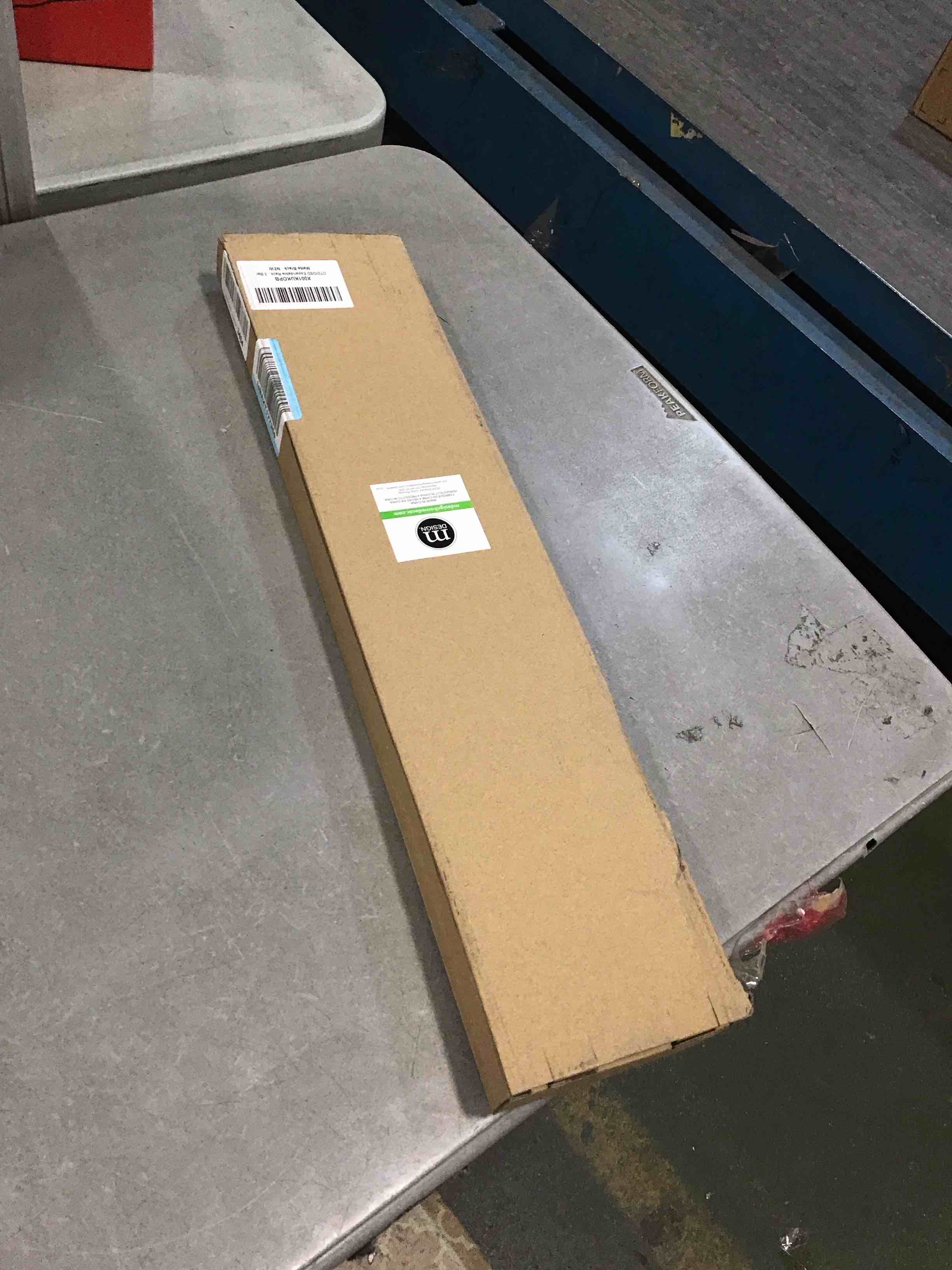 https://s3.amazonaws.com/lotting-images-prod/bidfta/GRN6346973_1711627193583.jpeg