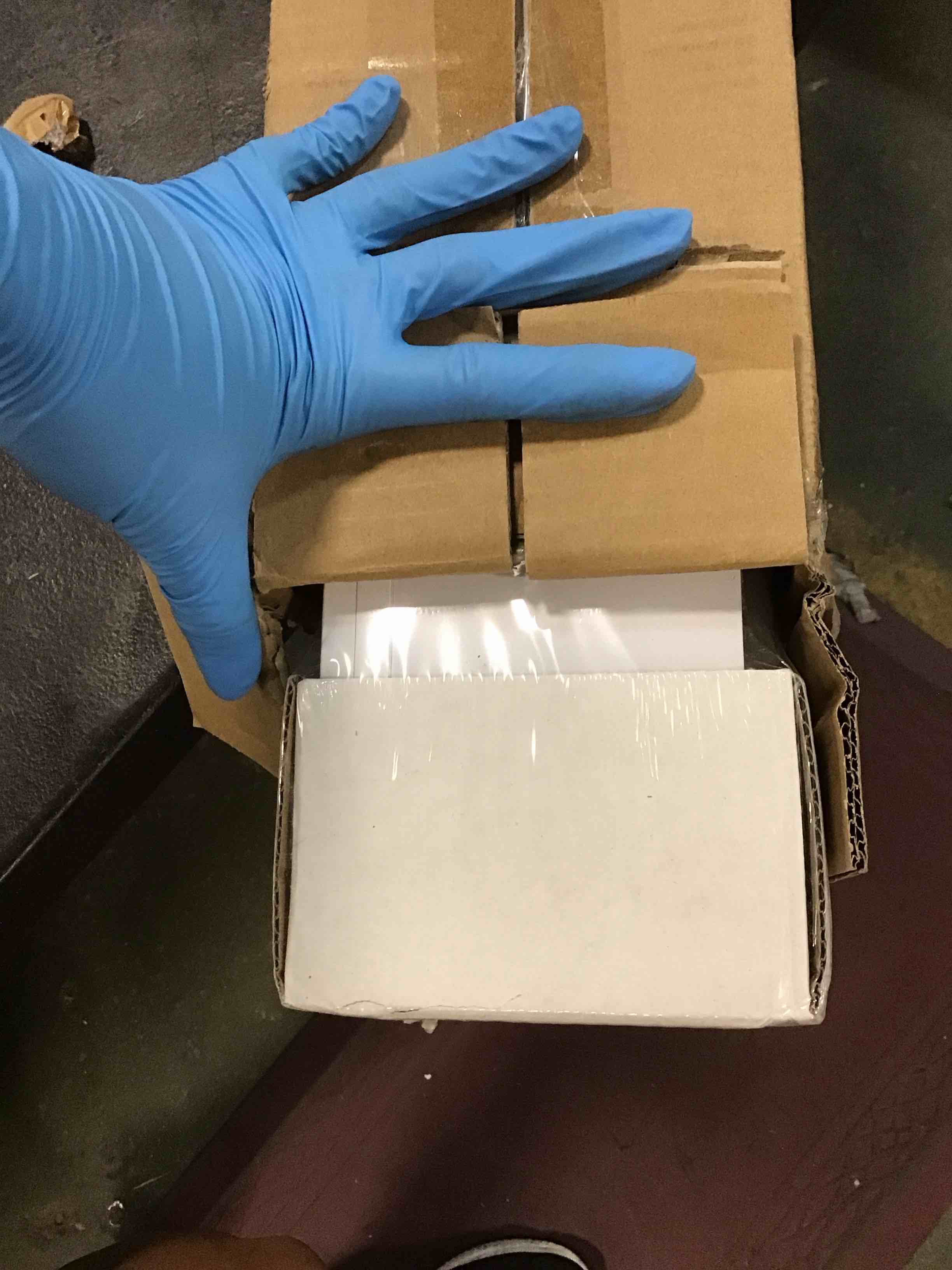 https://s3.amazonaws.com/lotting-images-prod/bidfta/GRN6347655_1711973007722.jpeg