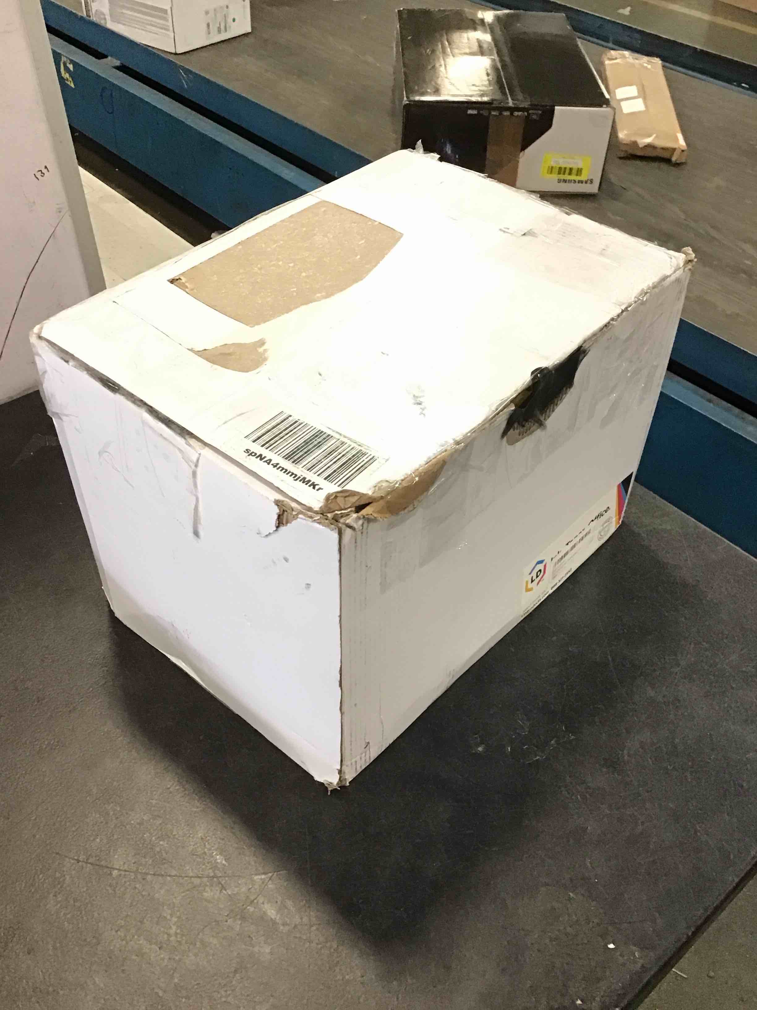 https://s3.amazonaws.com/lotting-images-prod/bidfta/GRN6347837_1711994825915.jpeg