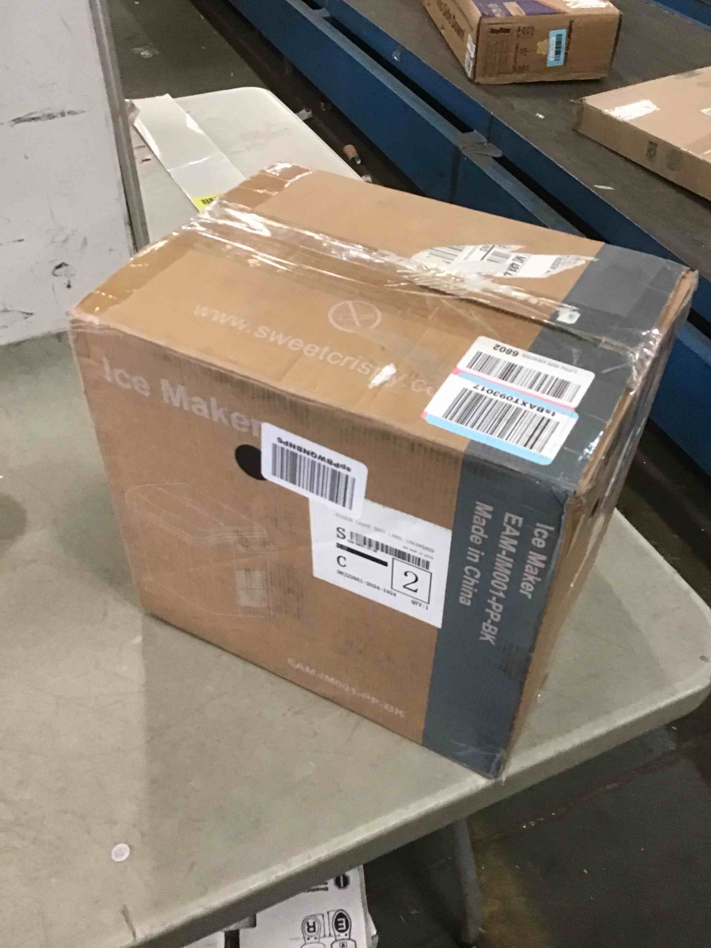 https://s3.amazonaws.com/lotting-images-prod/bidfta/GRN6348281_1712155643173.jpeg