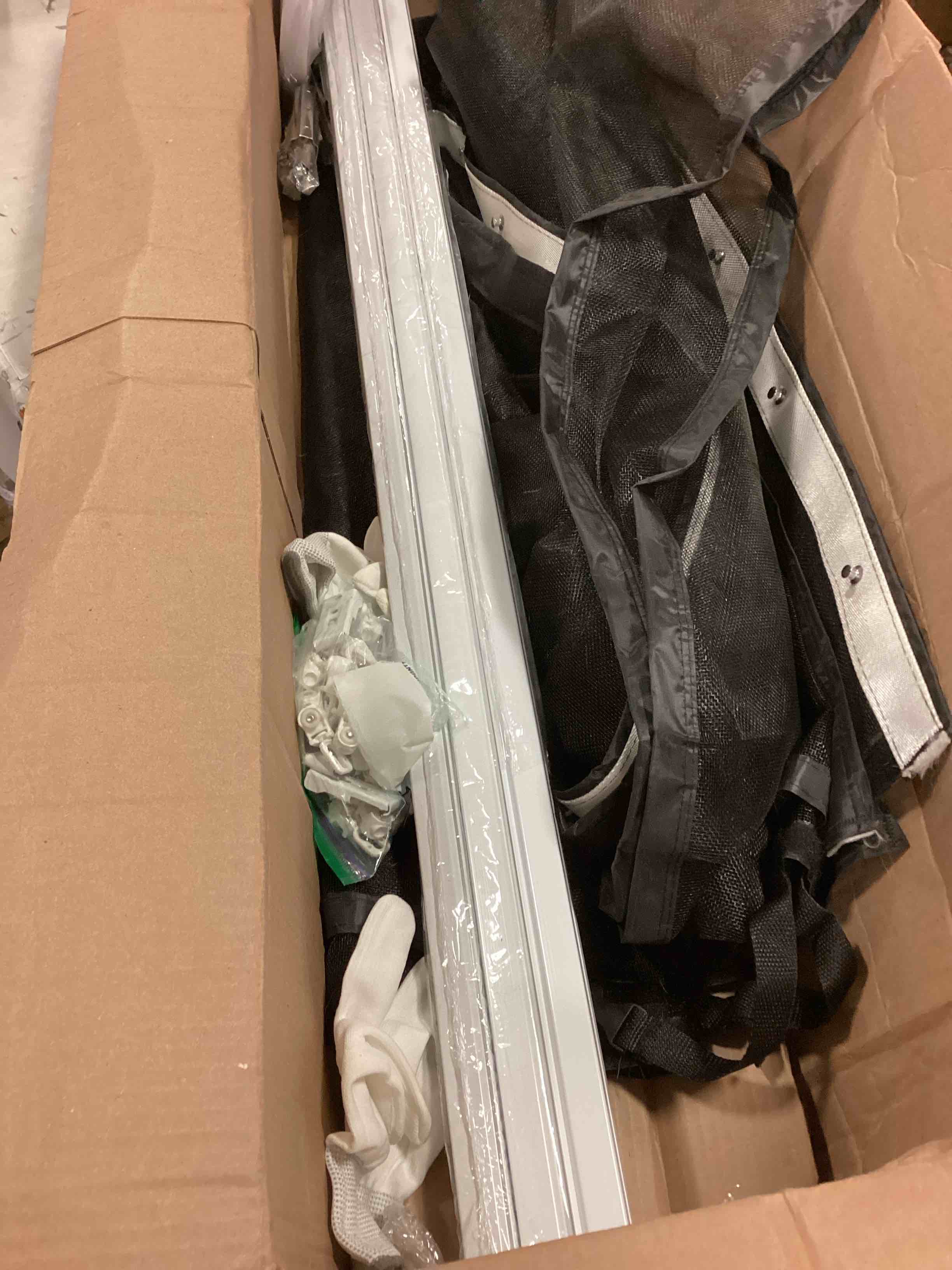 https://s3.amazonaws.com/lotting-images-prod/bidfta/GRN6351080_1713195868403.jpeg