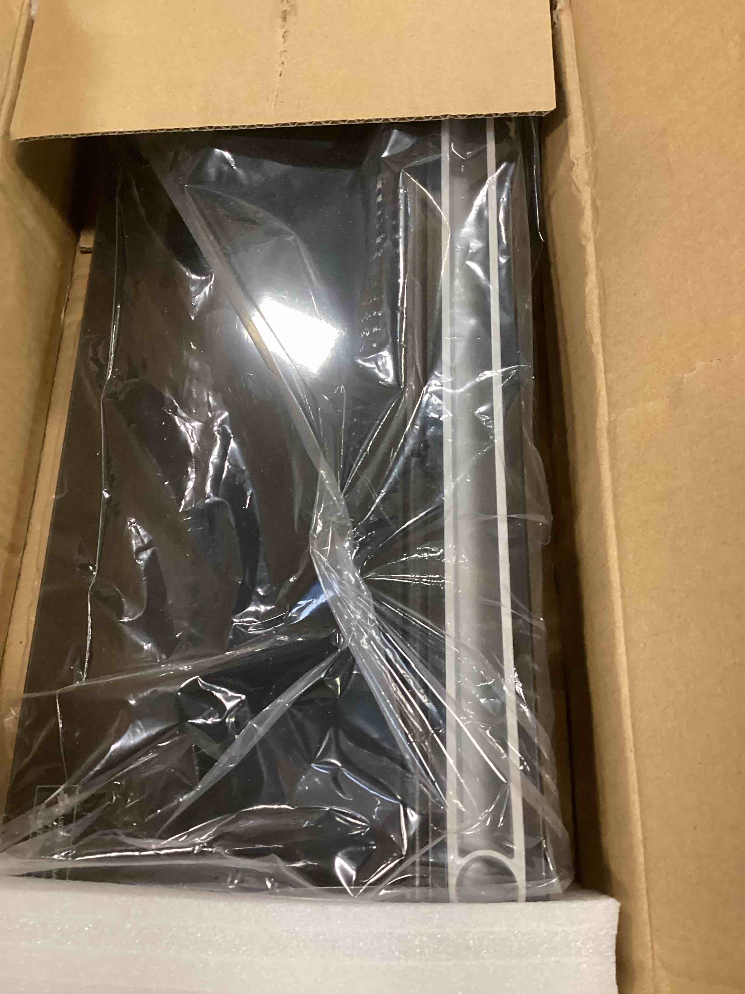 https://s3.amazonaws.com/lotting-images-prod/bidfta/GRN6353304_1712346744351.jpeg