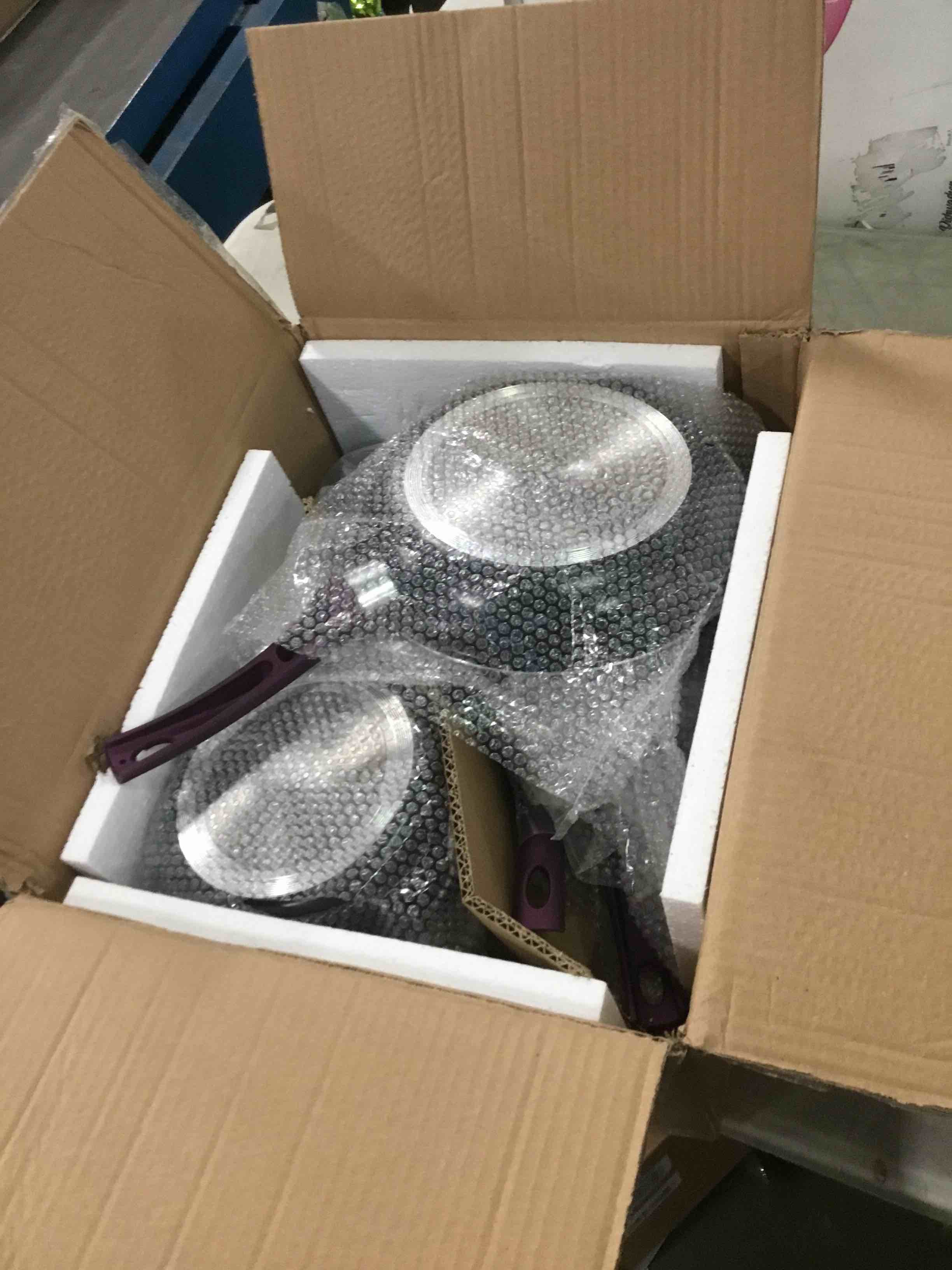 https://s3.amazonaws.com/lotting-images-prod/bidfta/GRN6355615_1713357024694.jpeg