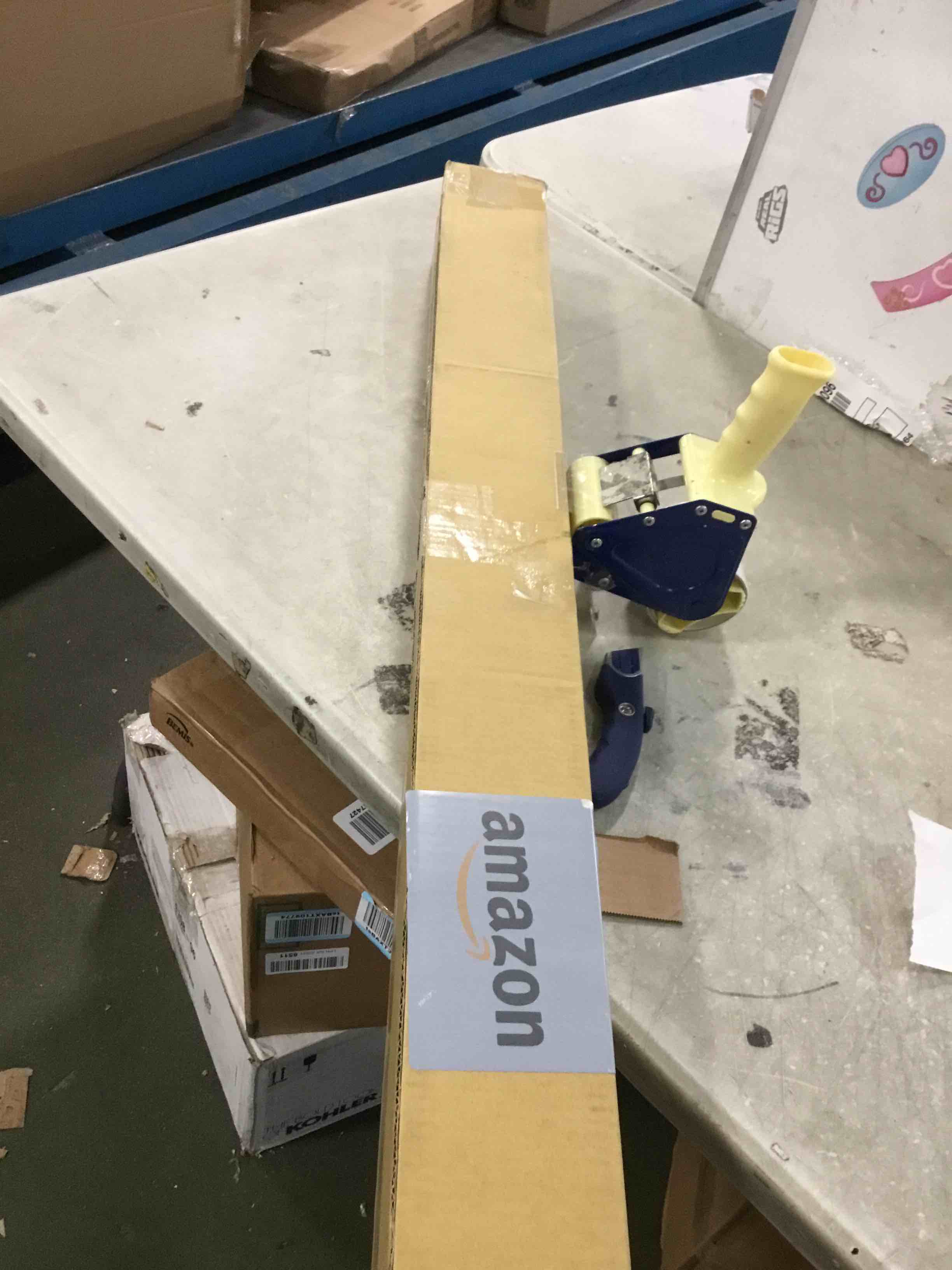 https://s3.amazonaws.com/lotting-images-prod/bidfta/GRN6355740_1713371558084.jpeg