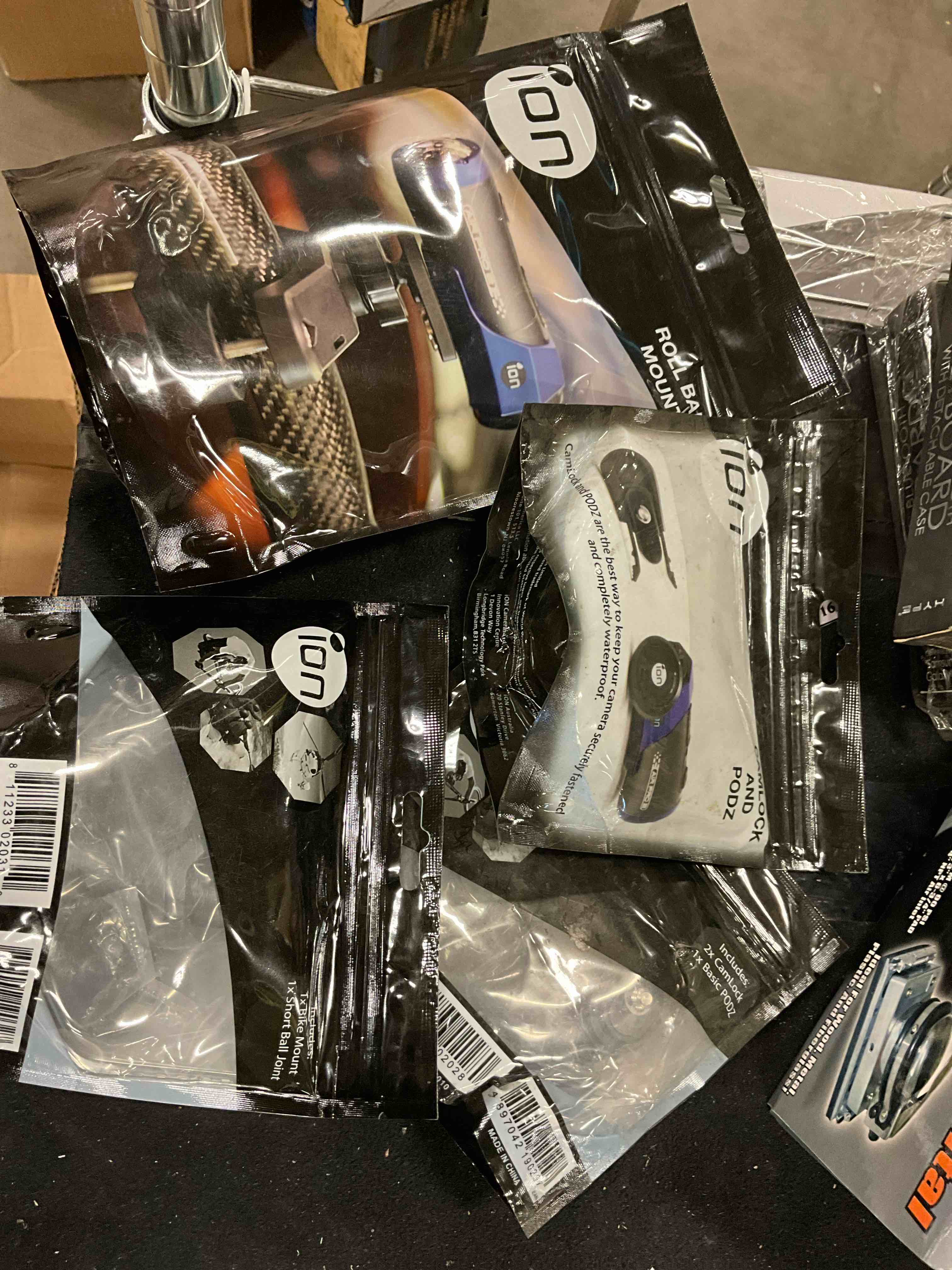 https://s3.amazonaws.com/lotting-images-prod/bidfta/GRN6365945_1716484041285.jpeg