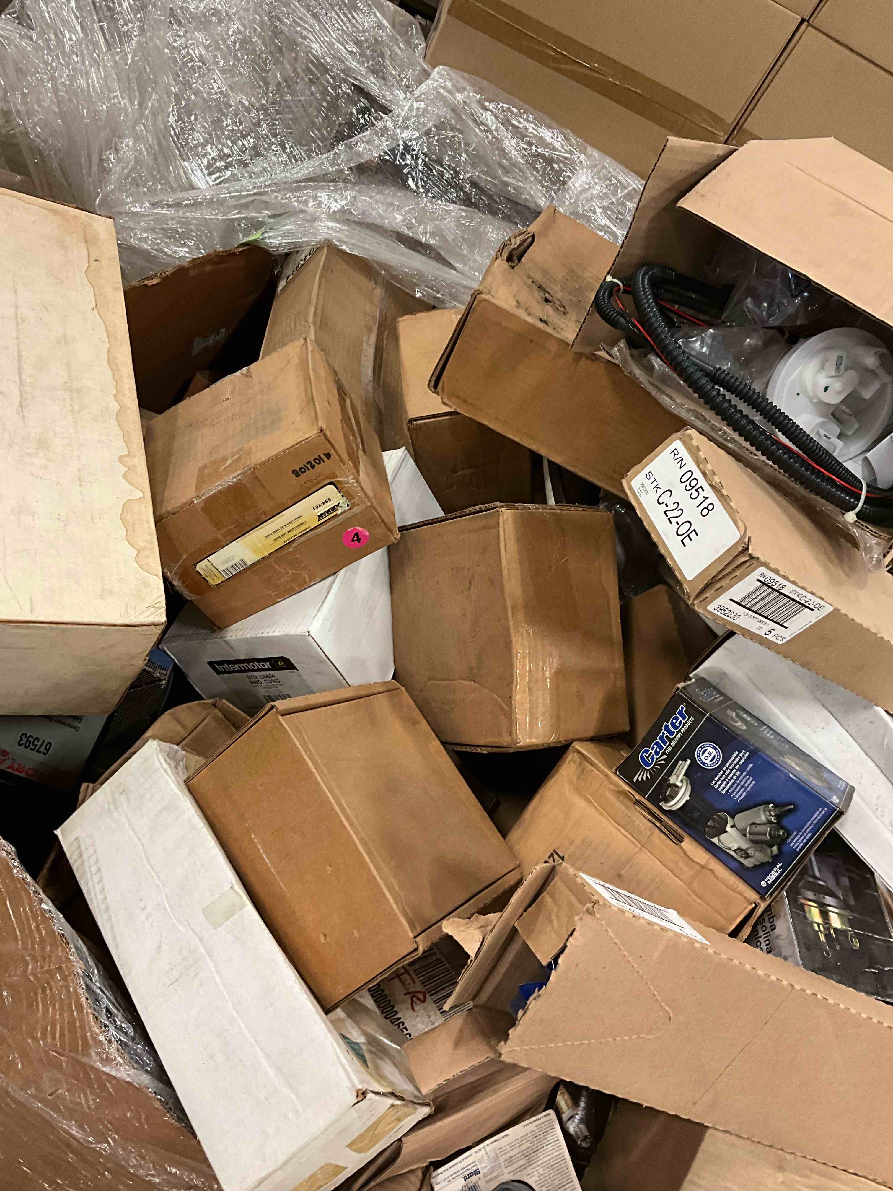 https://s3.amazonaws.com/lotting-images-prod/bidfta/GRN6366295_1716487854337.jpeg