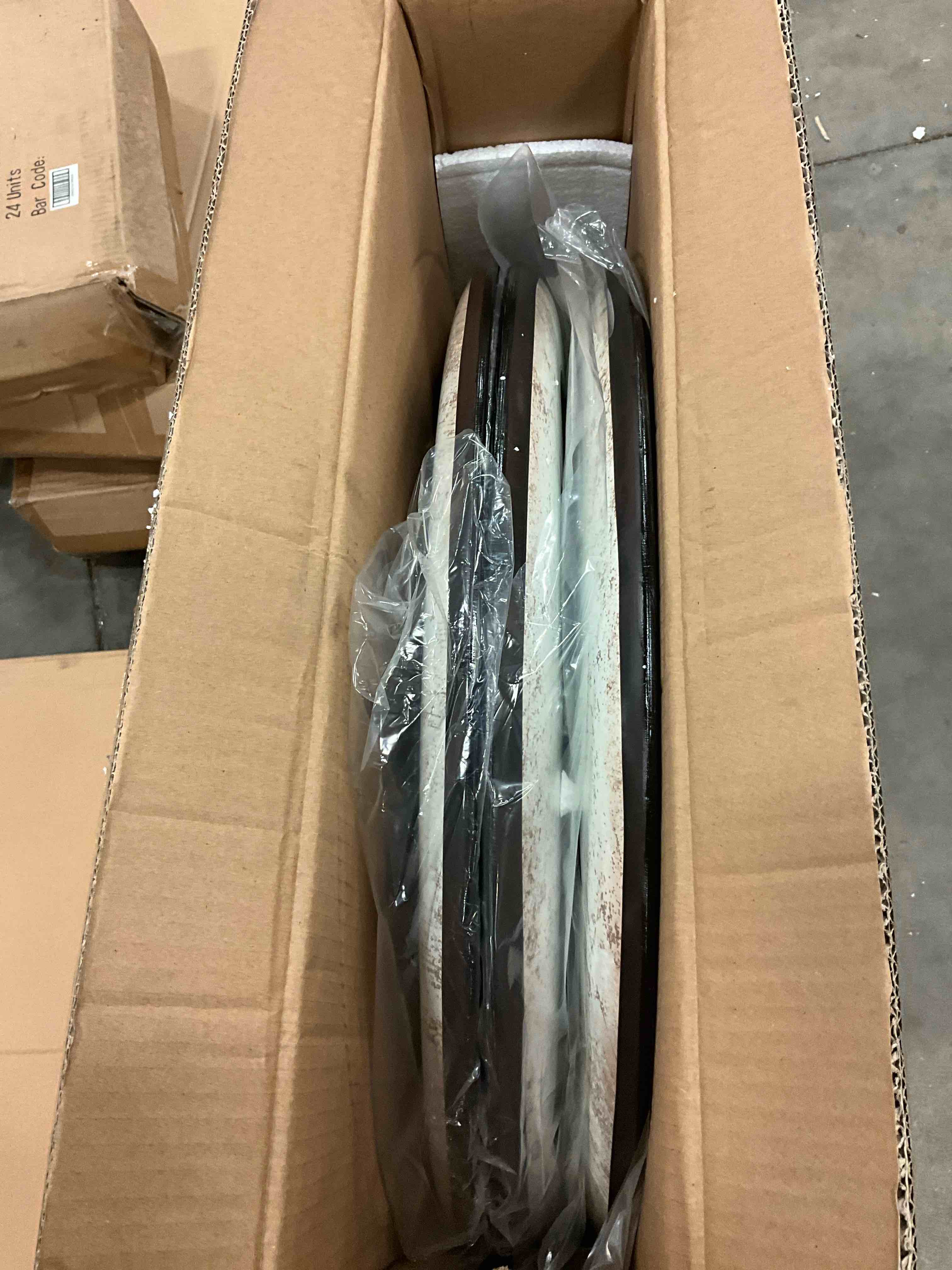 https://s3.amazonaws.com/lotting-images-prod/bidfta/GRN6366298_1716488419118.jpeg