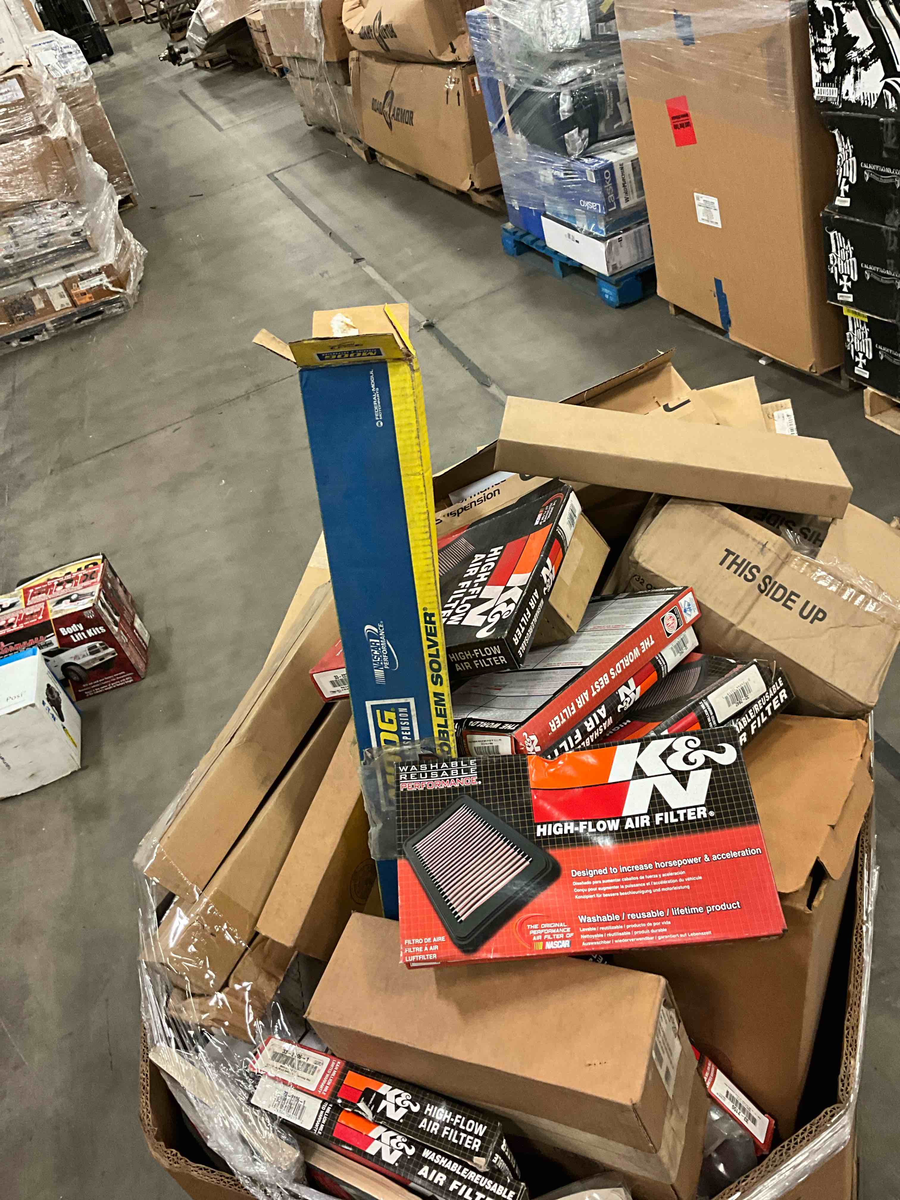 https://s3.amazonaws.com/lotting-images-prod/bidfta/GRN6366439_1716495079464.jpeg