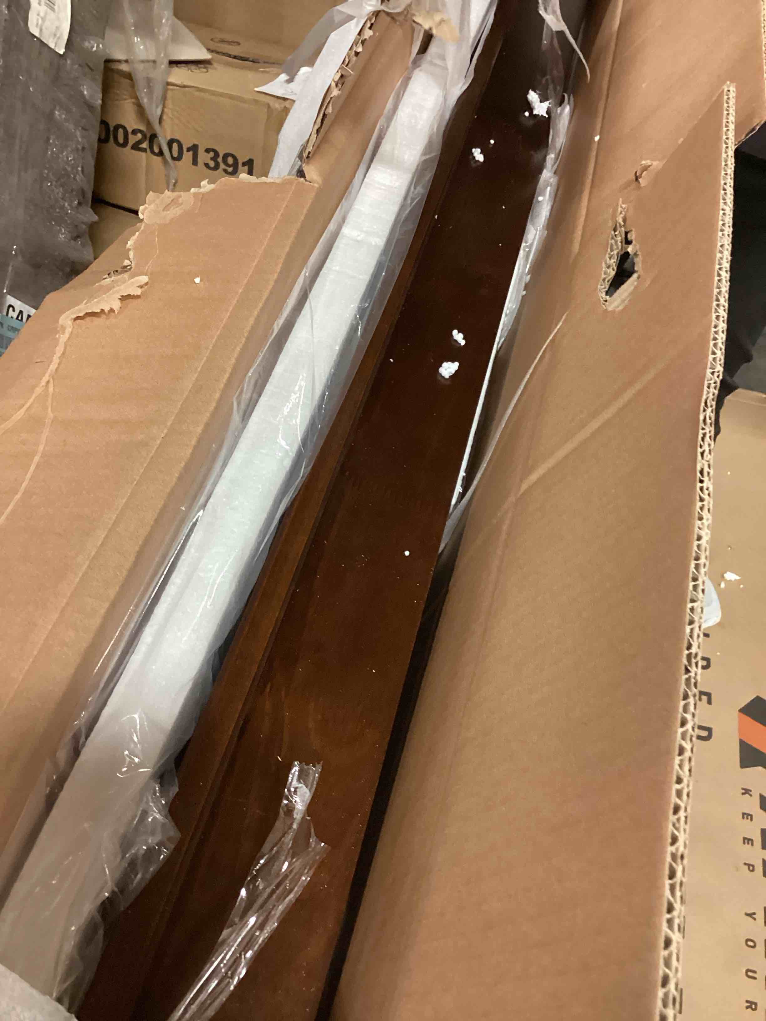 https://s3.amazonaws.com/lotting-images-prod/bidfta/GRN6366983_1715786212685.jpeg