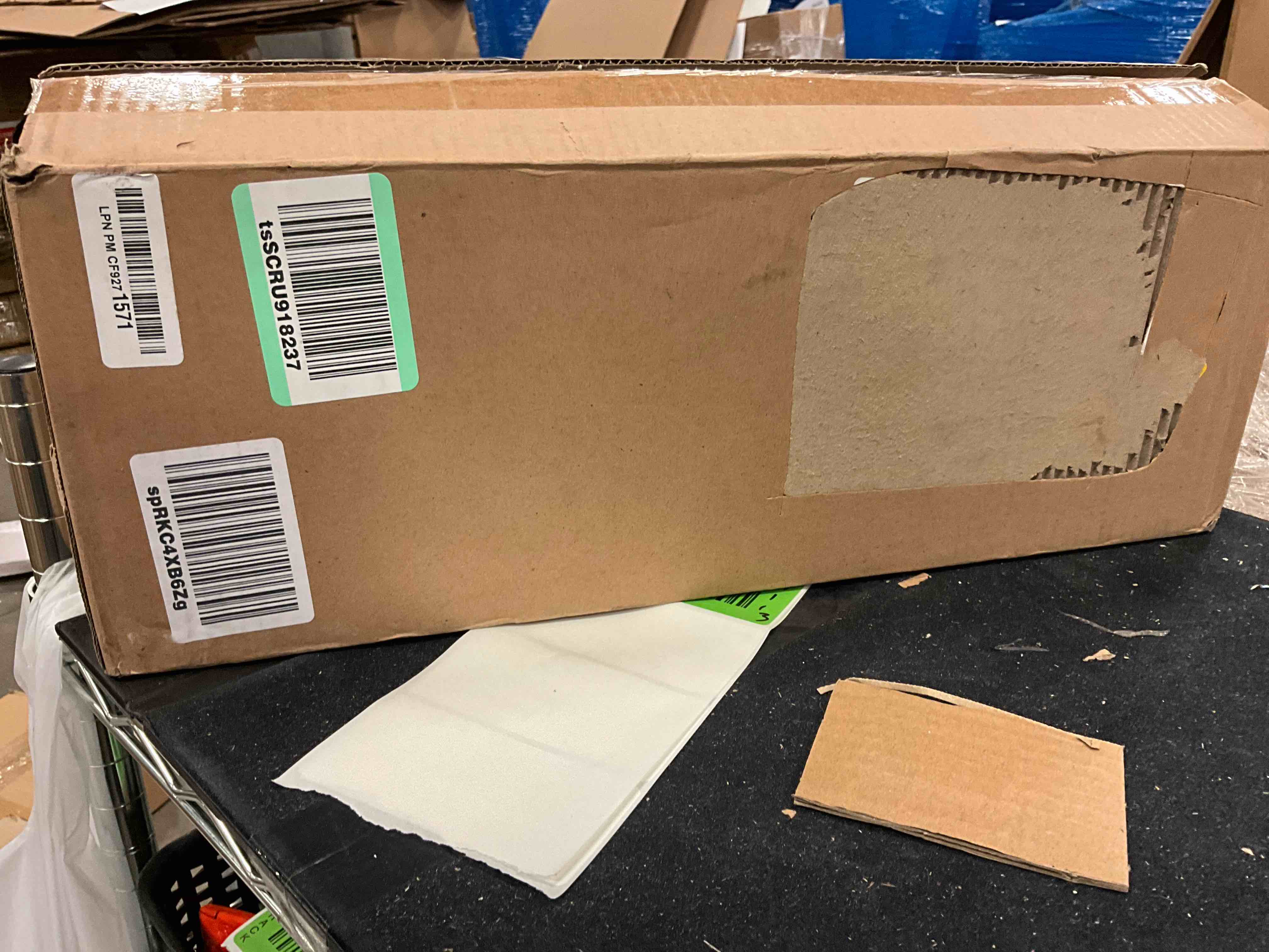 https://s3.amazonaws.com/lotting-images-prod/bidfta/GRN6377254_1719581368577.jpeg