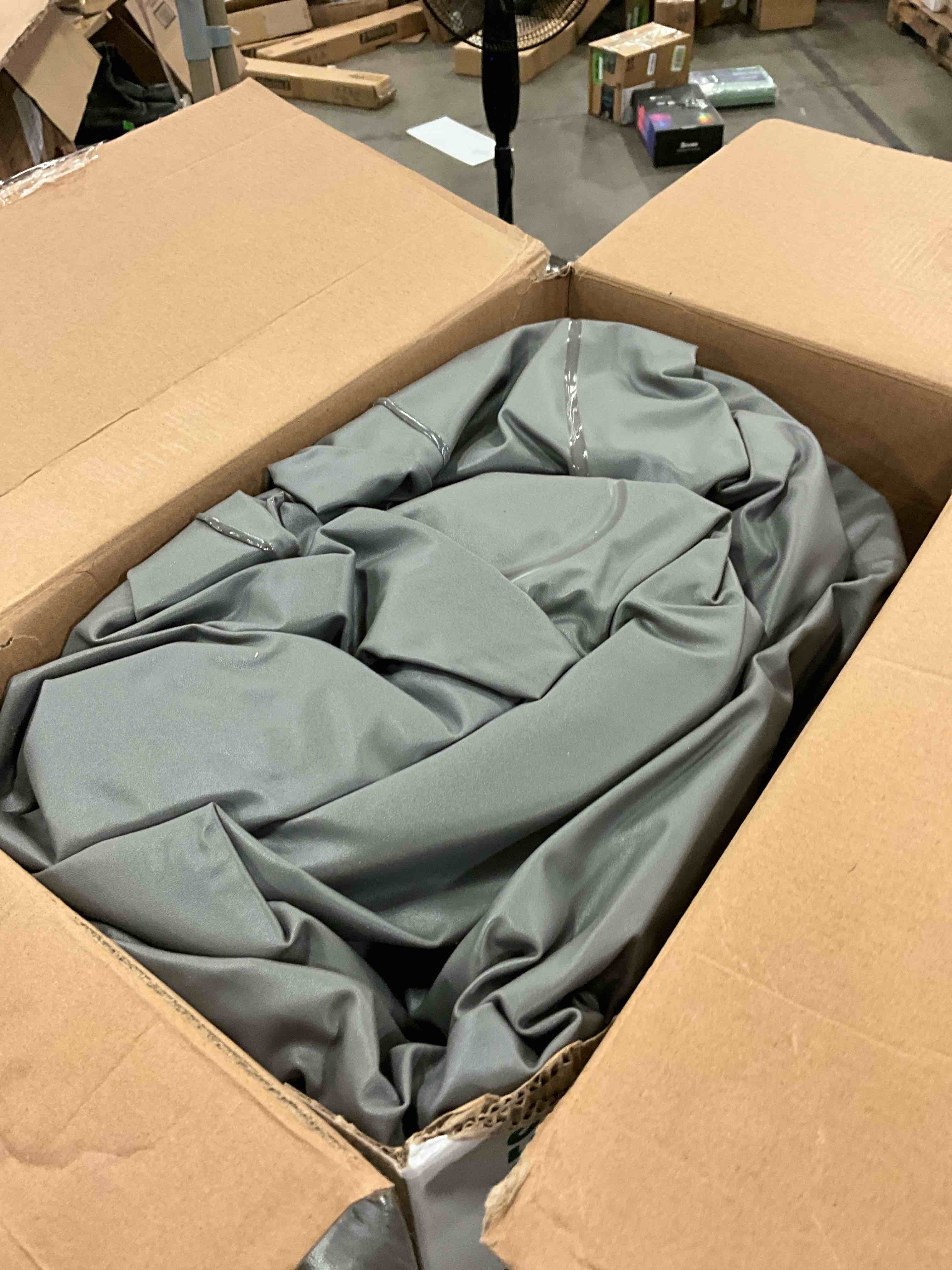https://s3.amazonaws.com/lotting-images-prod/bidfta/GRN6377305_1719596684437.jpeg