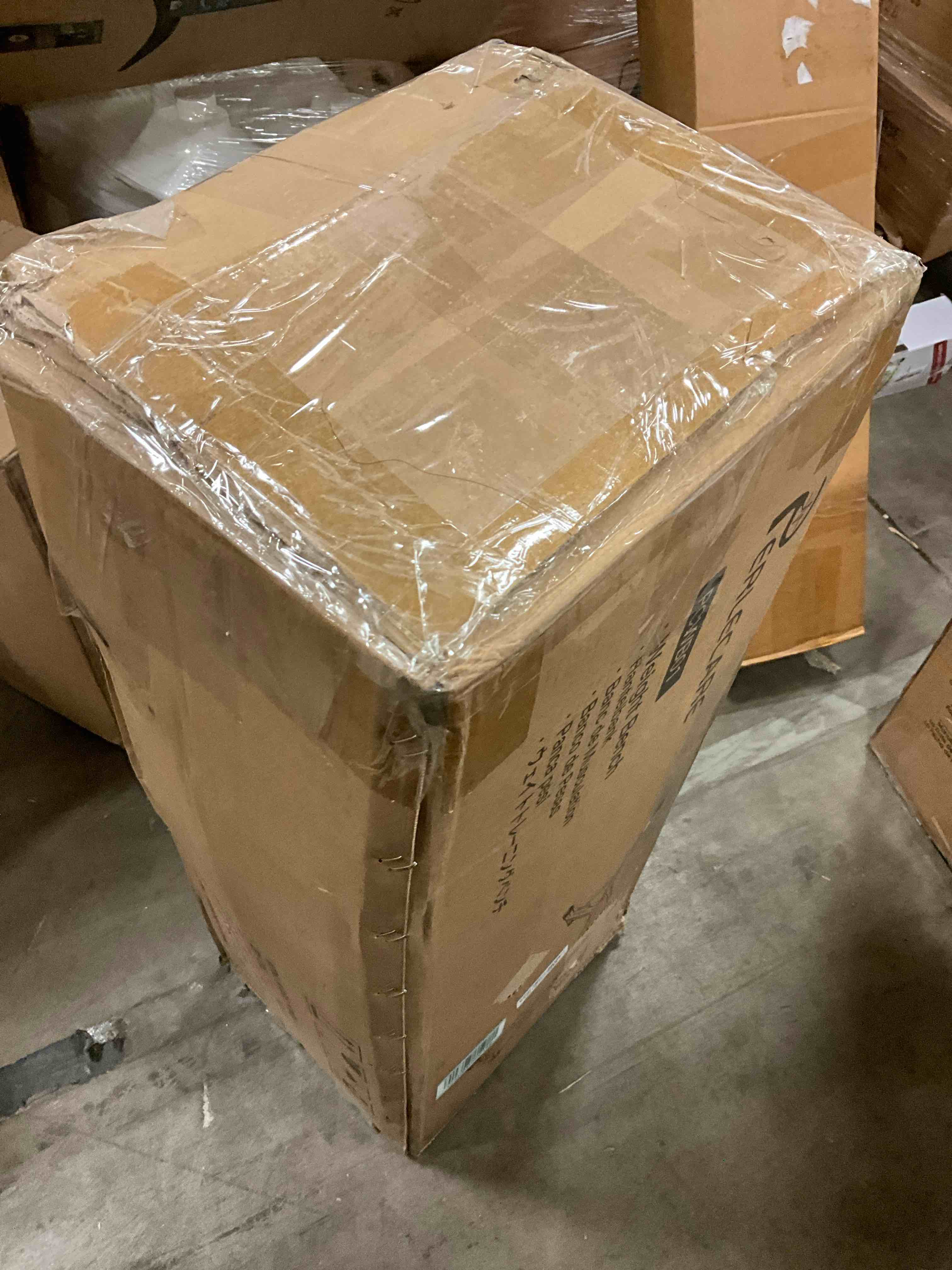 https://s3.amazonaws.com/lotting-images-prod/bidfta/GRN6377595_1720029277332.jpeg