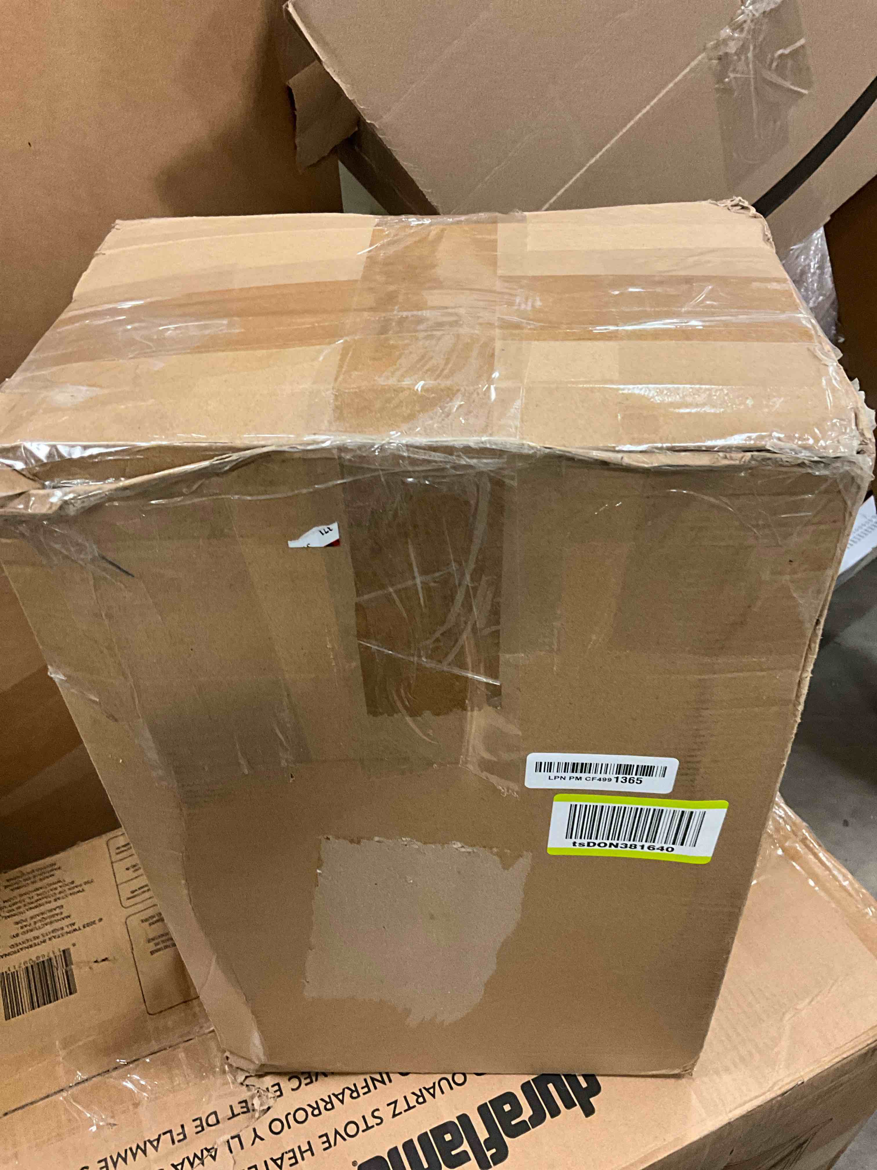 https://s3.amazonaws.com/lotting-images-prod/bidfta/GRN6377604_1720031074974.jpeg