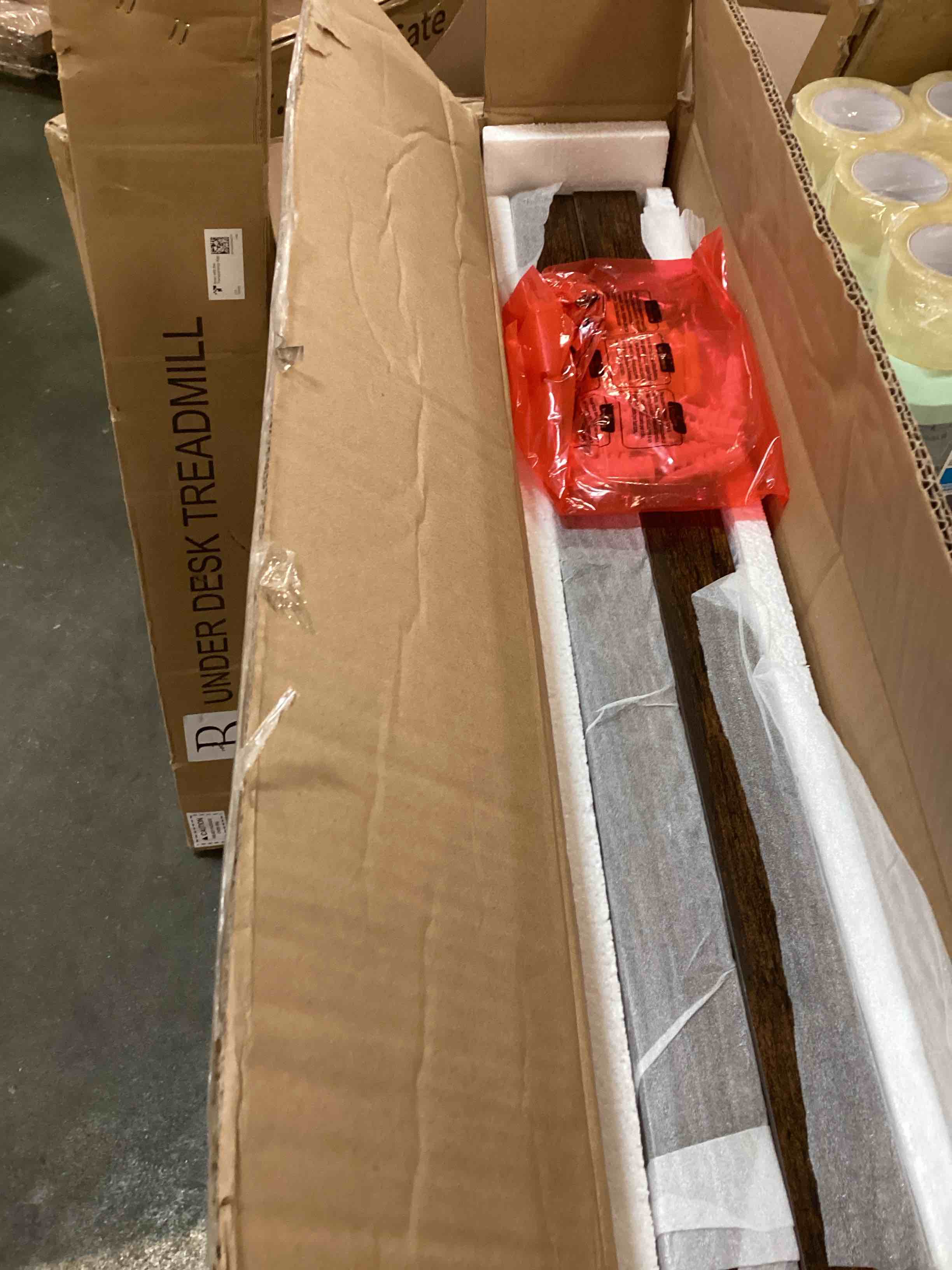 https://s3.amazonaws.com/lotting-images-prod/bidfta/GRN6380048_1721748037917.jpeg