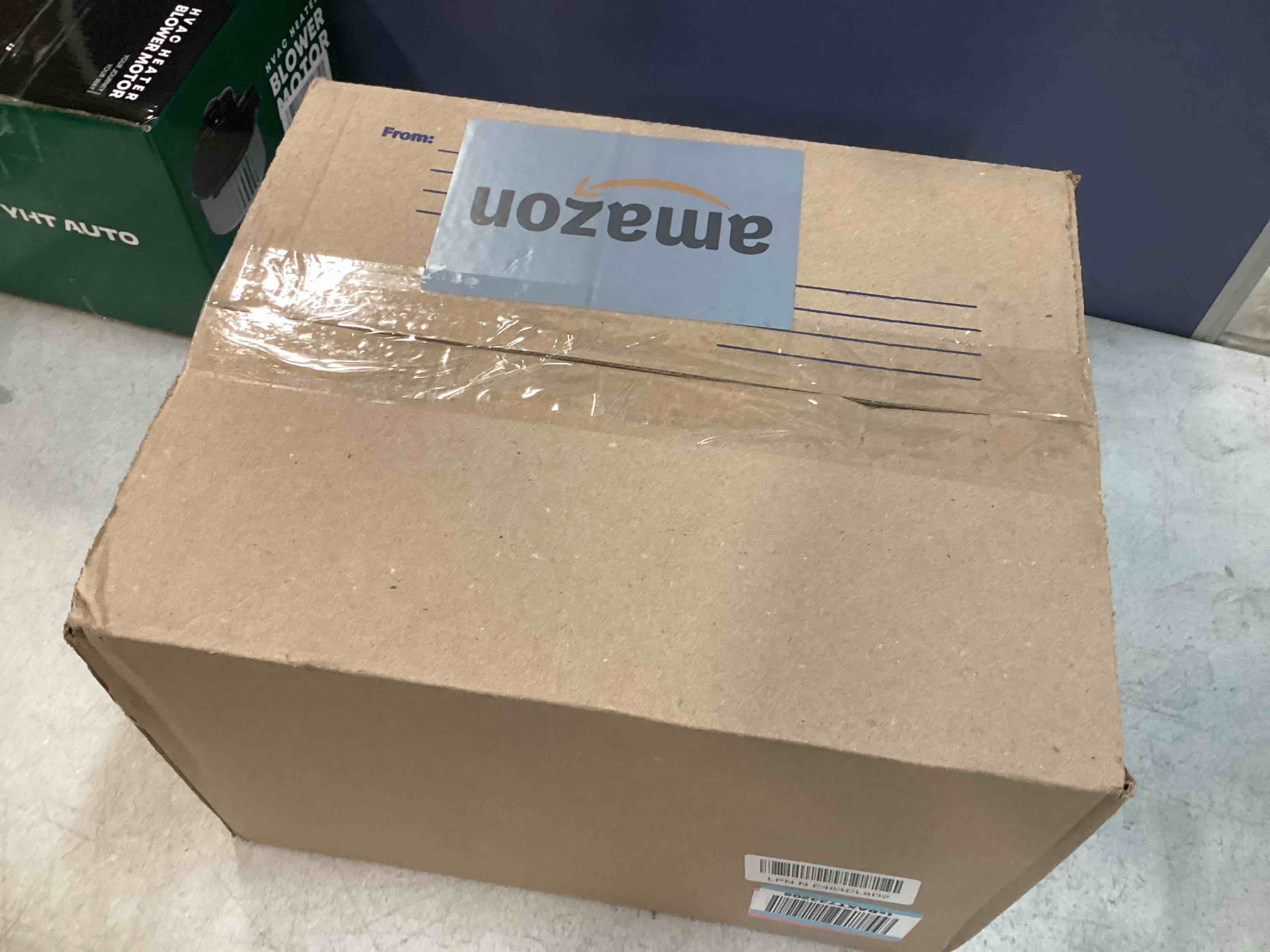https://s3.amazonaws.com/lotting-images-prod/bidfta/GRN6380669_1722002201929.jpeg