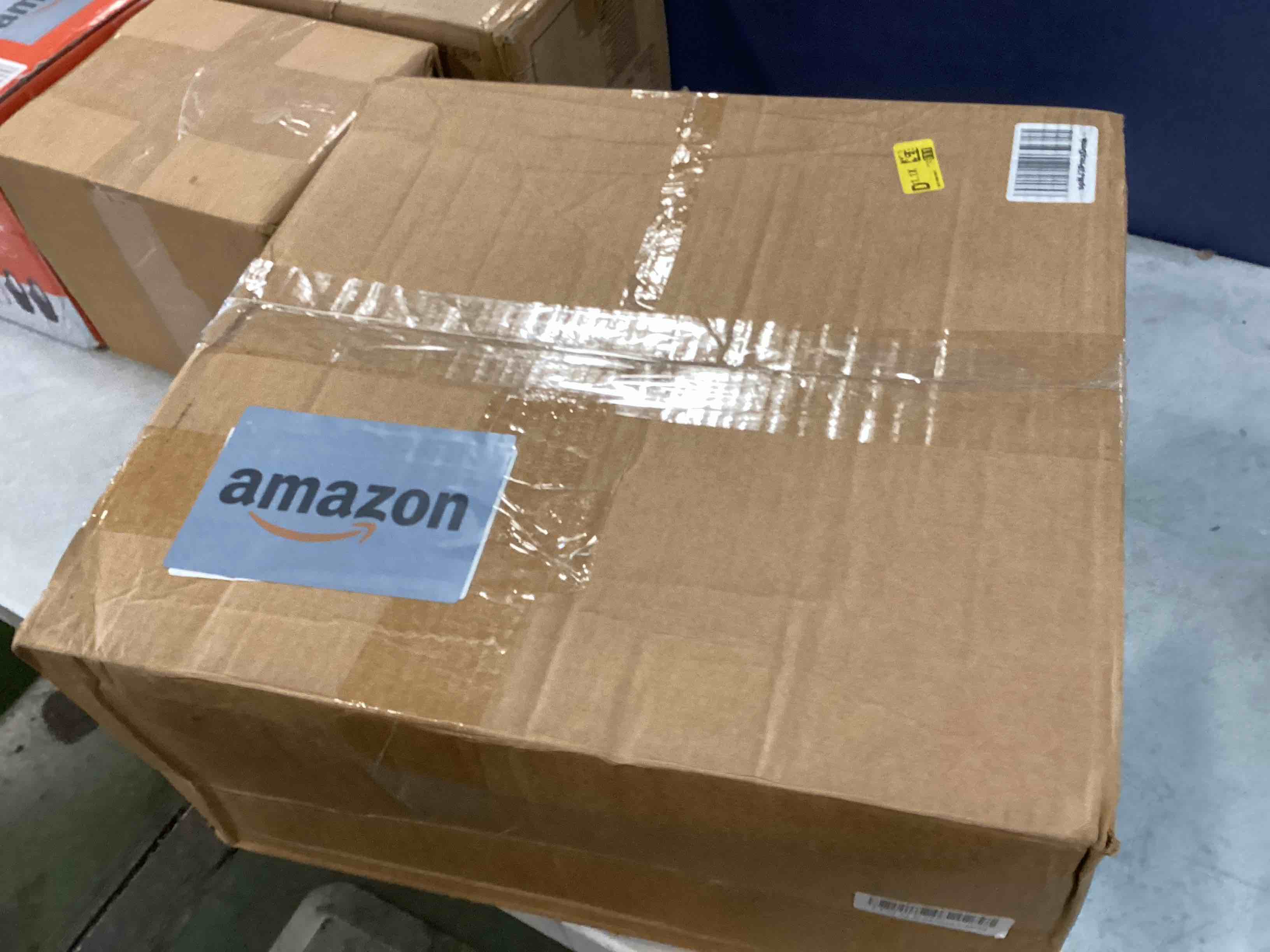https://s3.amazonaws.com/lotting-images-prod/bidfta/GRN6380705_1722006667987.jpeg