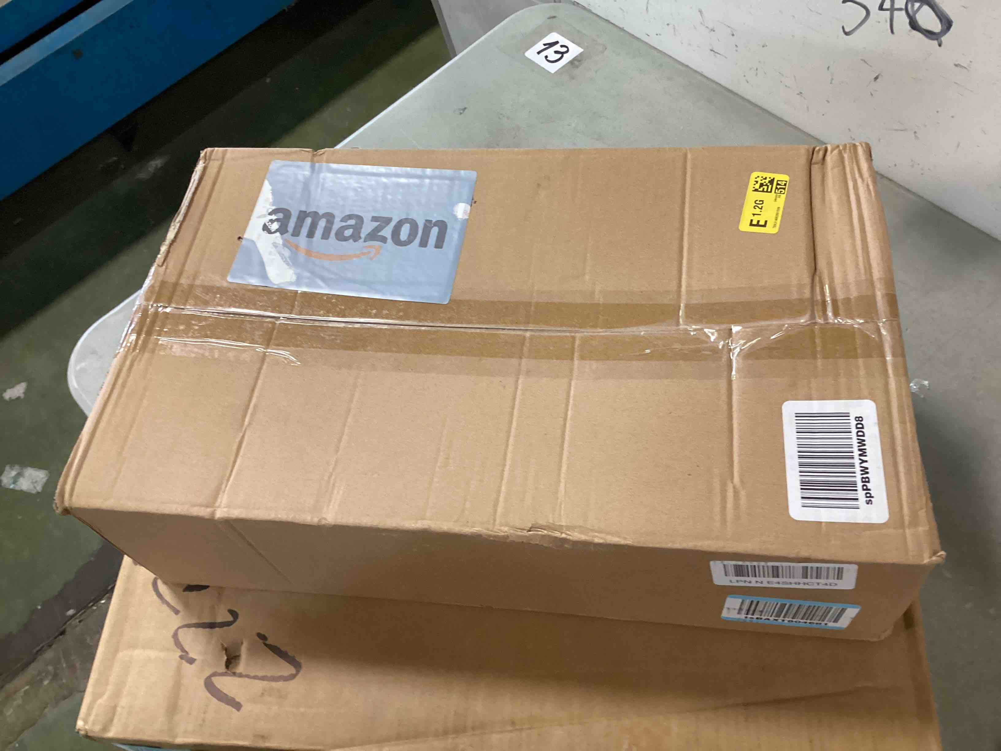 https://s3.amazonaws.com/lotting-images-prod/bidfta/GRN6381052_1722353888562.jpeg