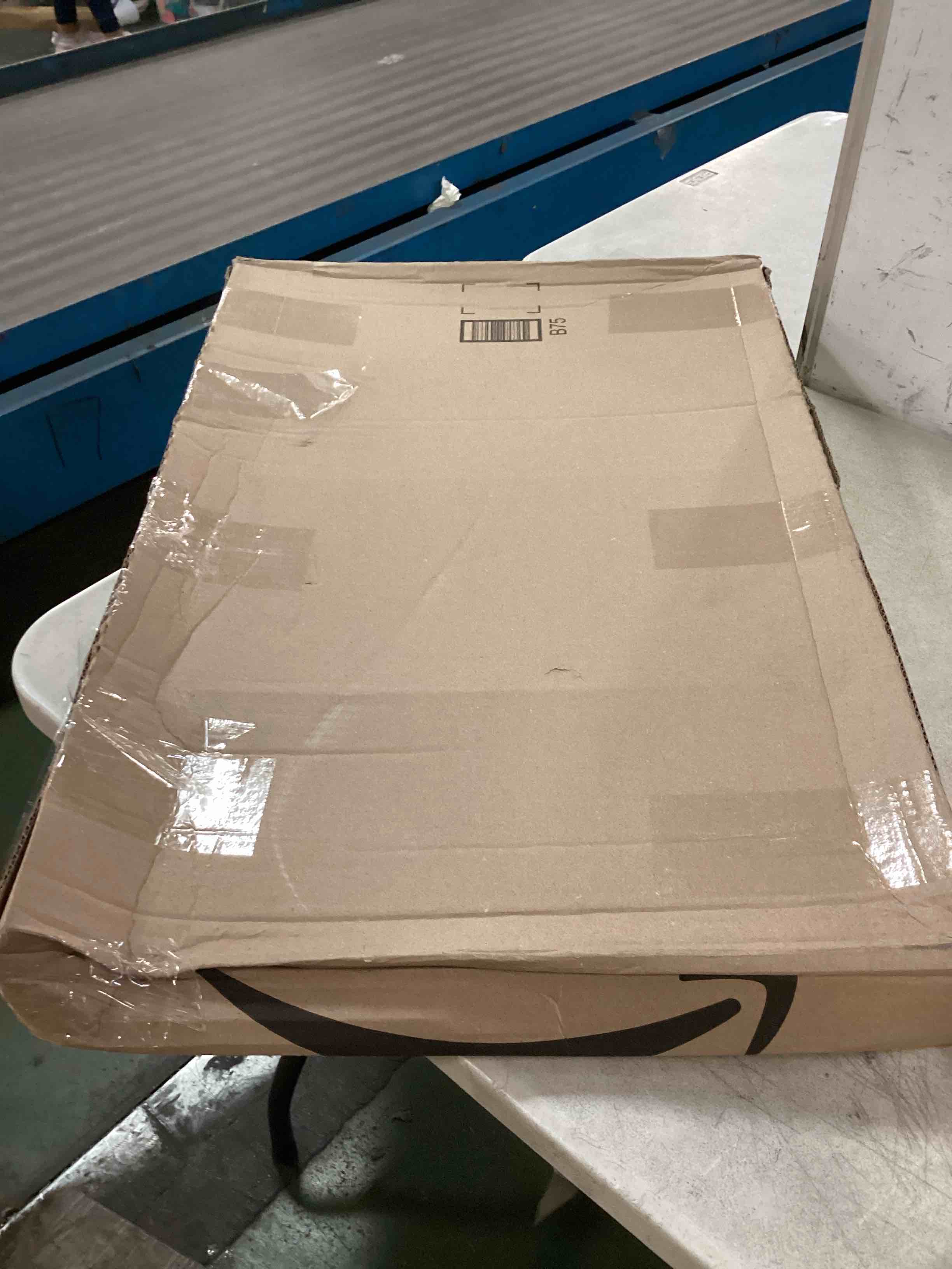 https://s3.amazonaws.com/lotting-images-prod/bidfta/GRN6381688_1721778626024.jpeg