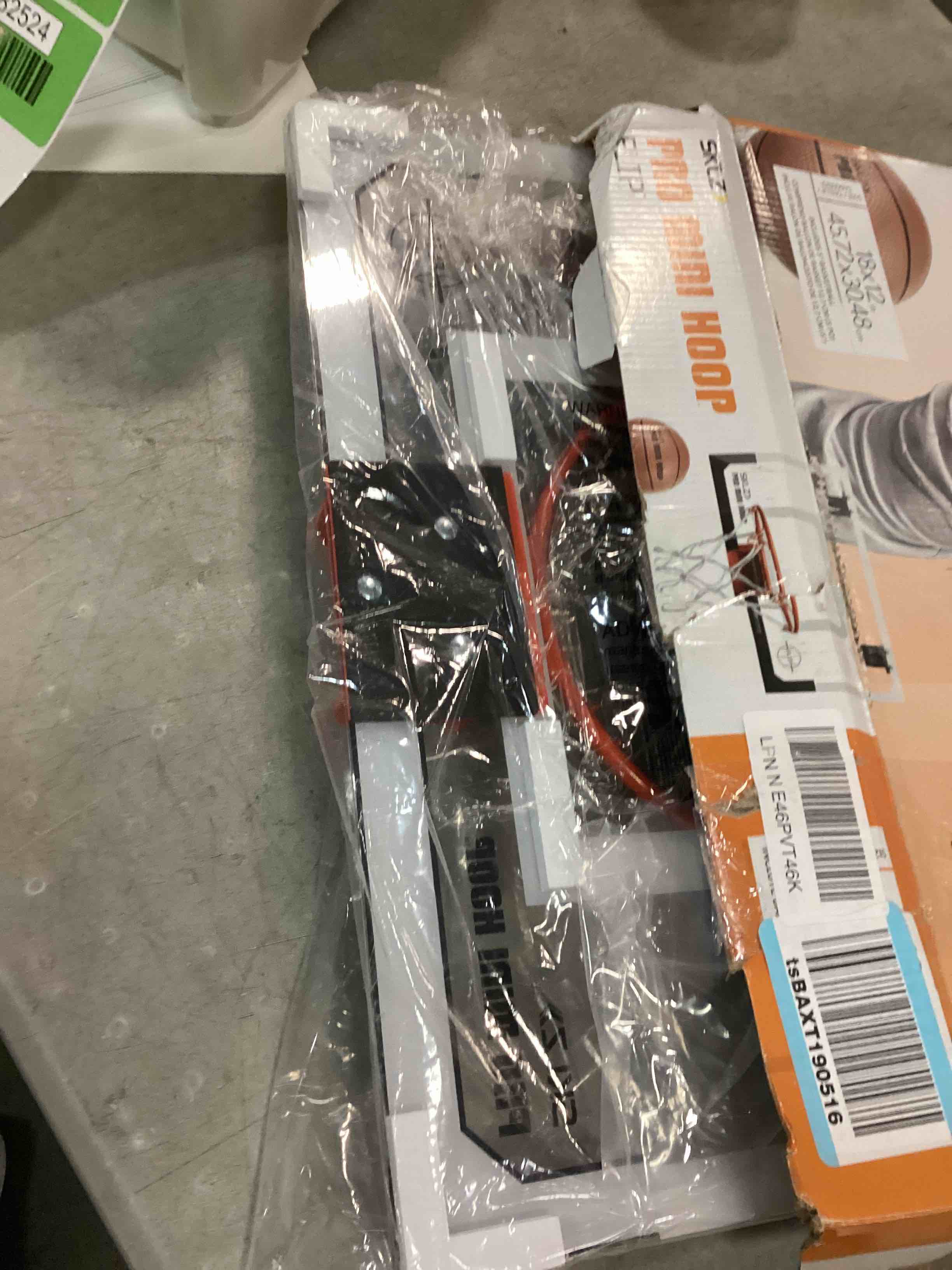 https://s3.amazonaws.com/lotting-images-prod/bidfta/GRN6382524_1722083502697.jpeg