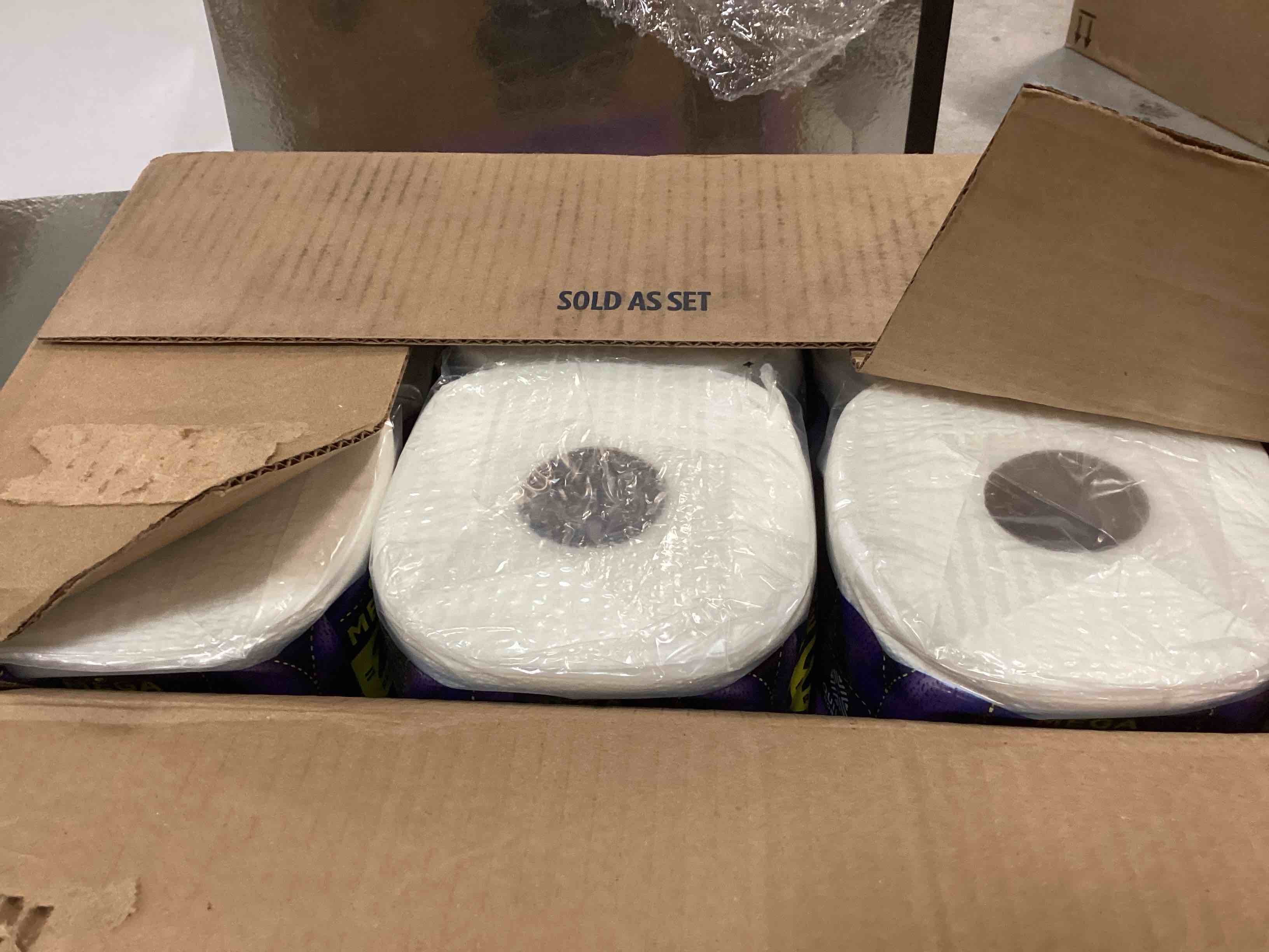 https://s3.amazonaws.com/lotting-images-prod/bidfta/GRN6382850_1722465917605.jpeg